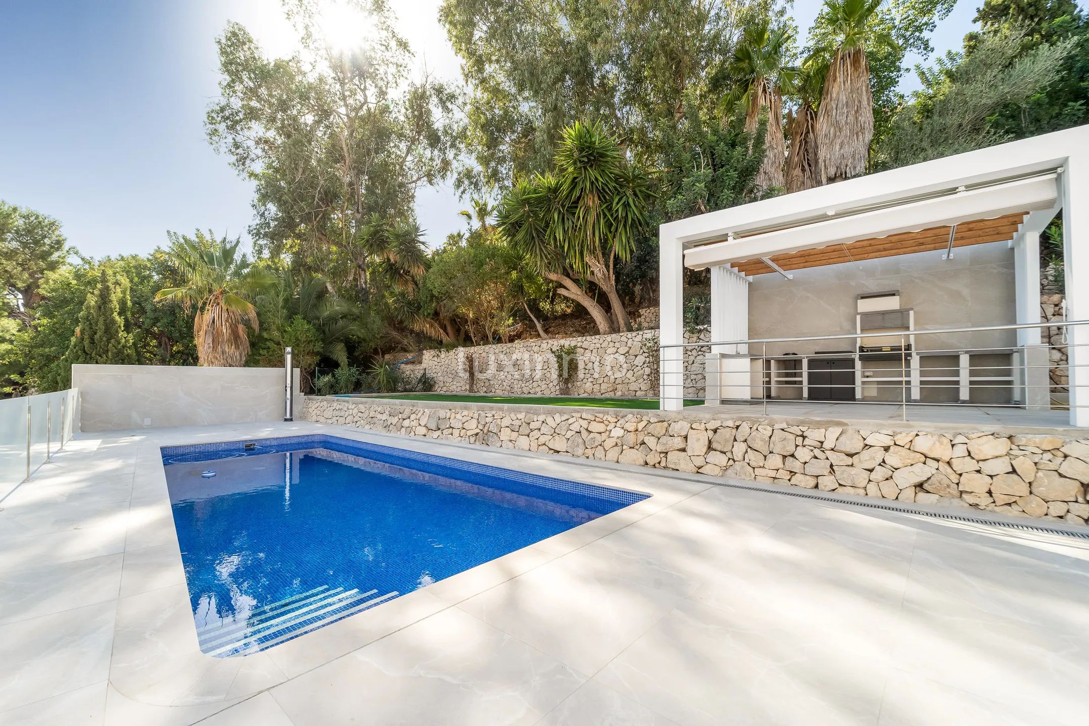 Impresionante chalet moderno con vistas a la montaña en Moraira — photo 2