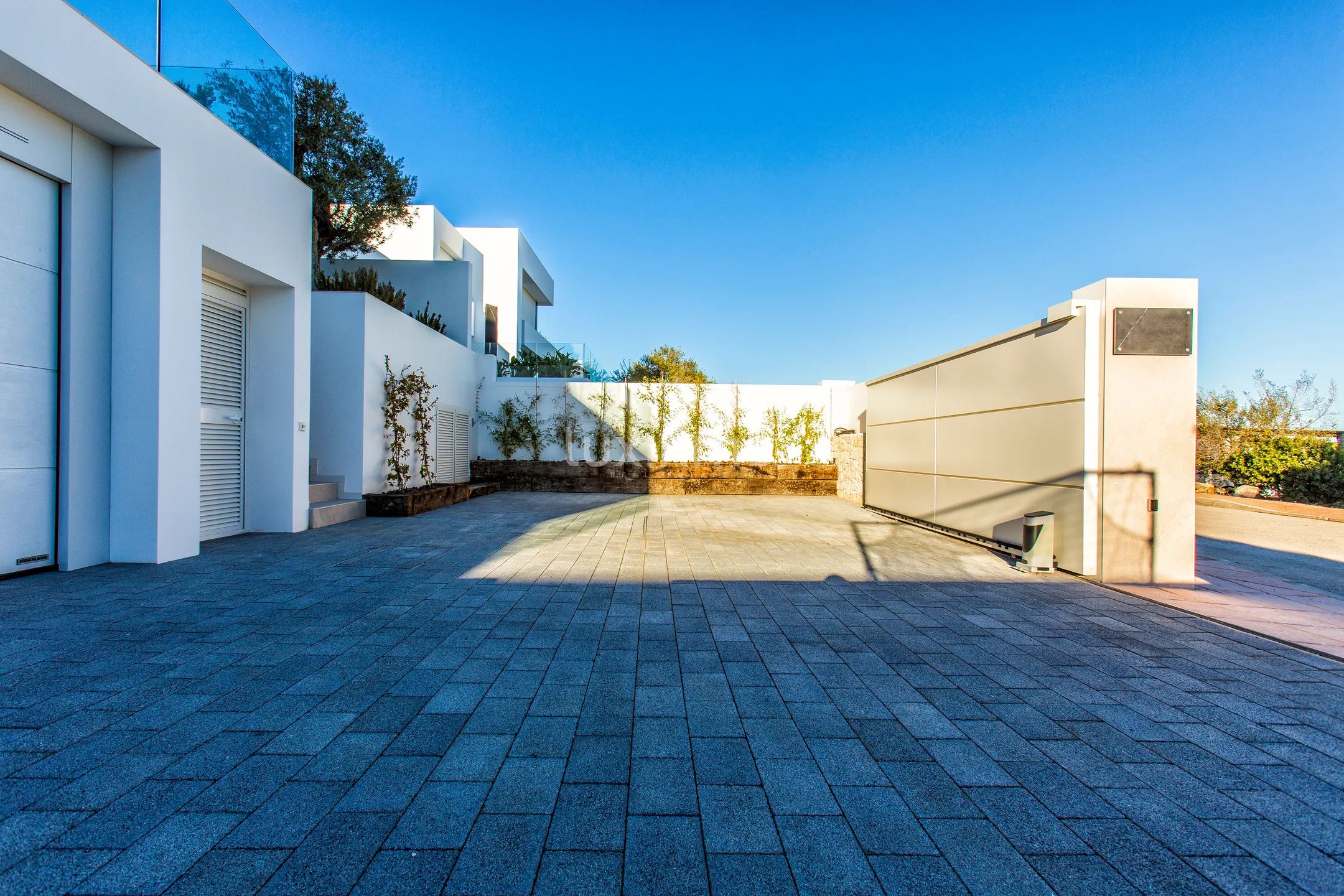 Потрясающий современный дом с видом на море в Ла Фустера Бенисса — photo 29