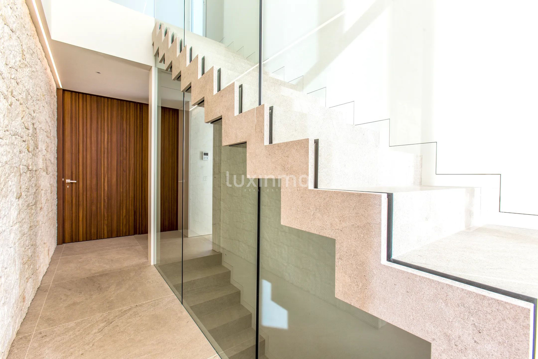 Потрясающий современный дом с видом на море в Ла Фустера Бенисса — photo 15