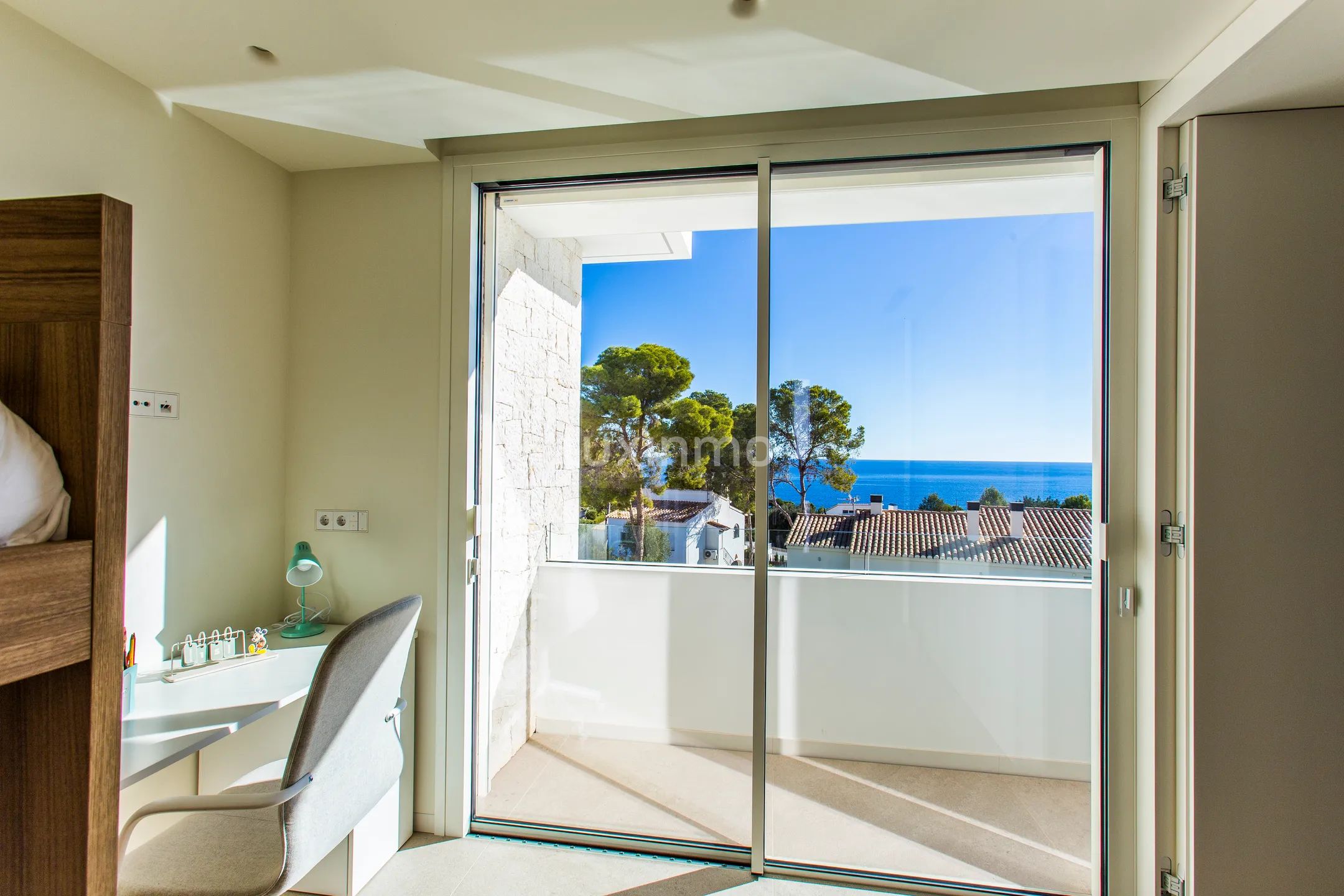 Fantastisk moderne hus med havutsikt i La Fustera Benissa — photo 19