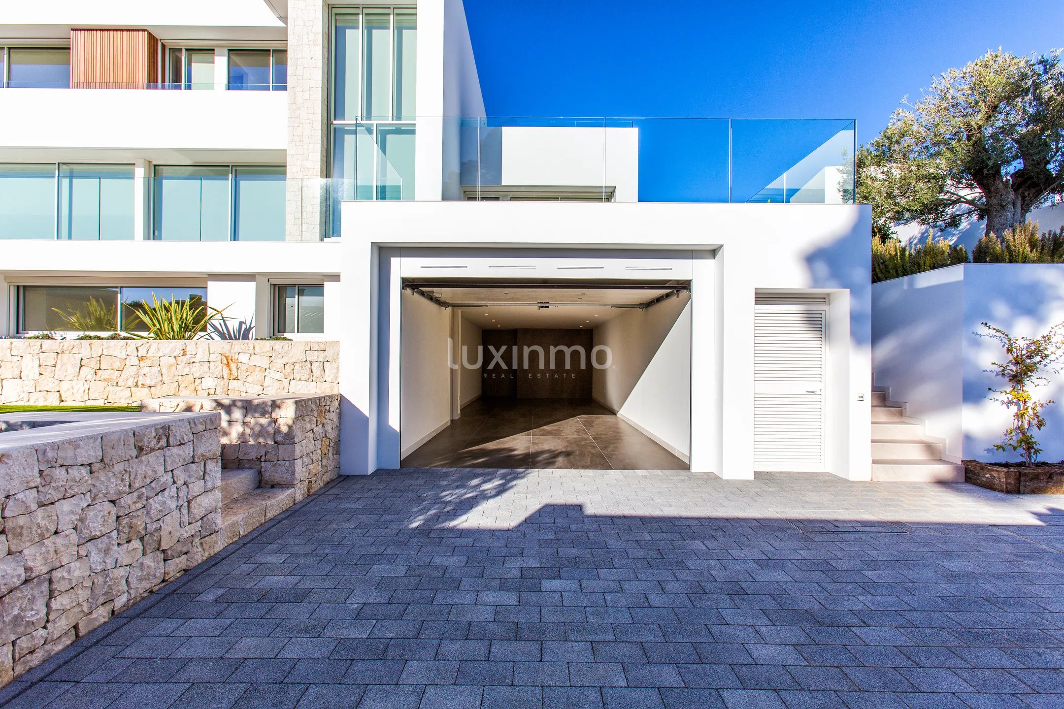 Fantastisk moderne hus med havutsikt i La Fustera Benissa — photo 28