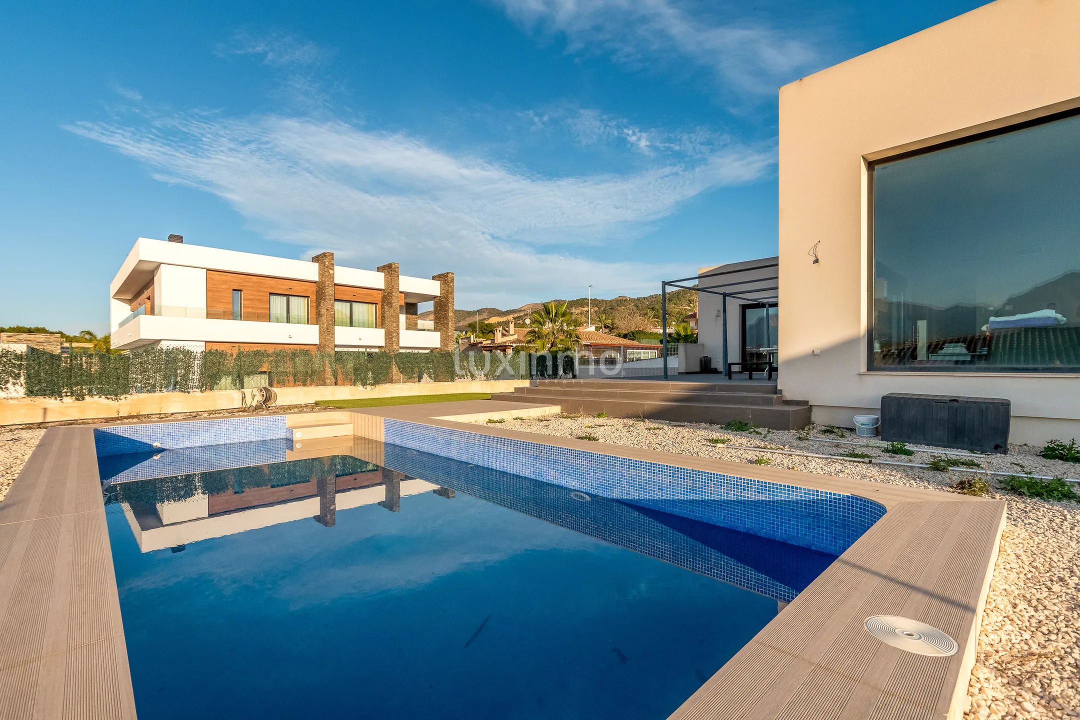 Chalet elegante con piscina privada en Rincón de Loix, Benidorm — photo 24