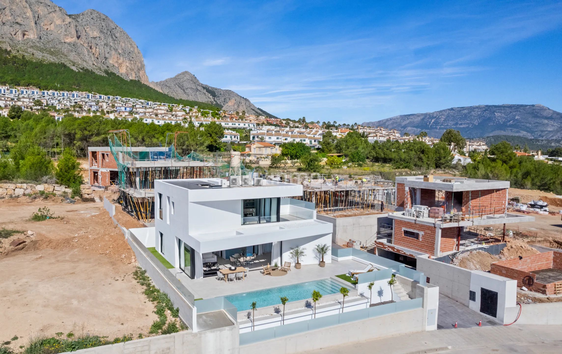 Lujosa villa moderna en venta en Polop con impresionantes vistas — photo 3