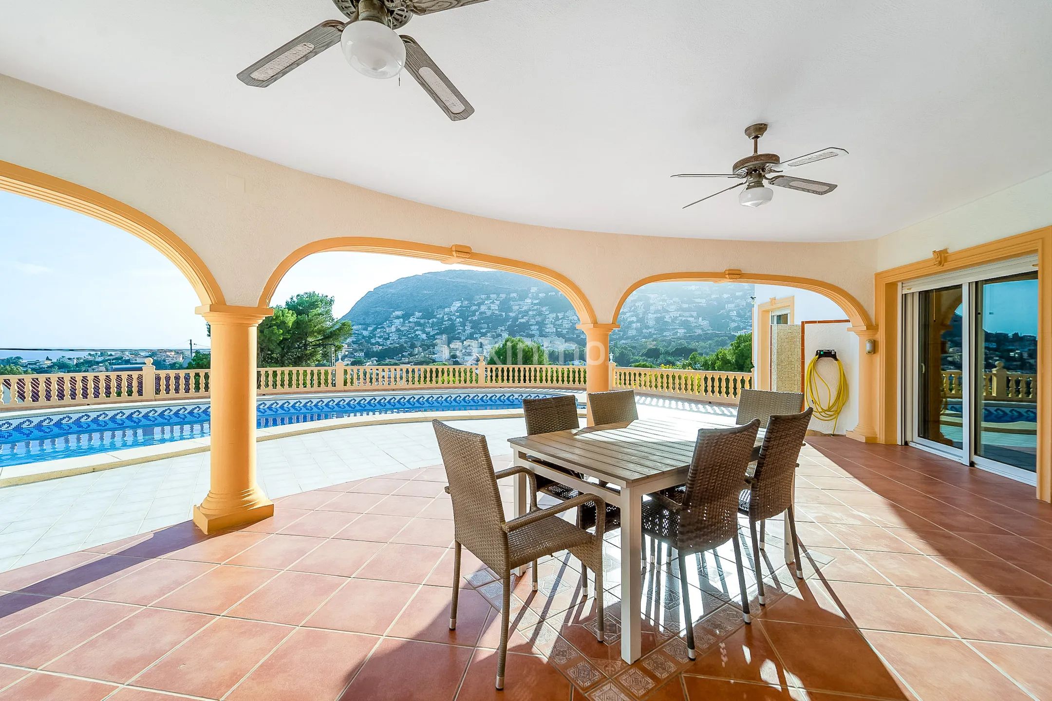 Impresionante villa mediterránea con vistas al mar en Calpe — photo 9