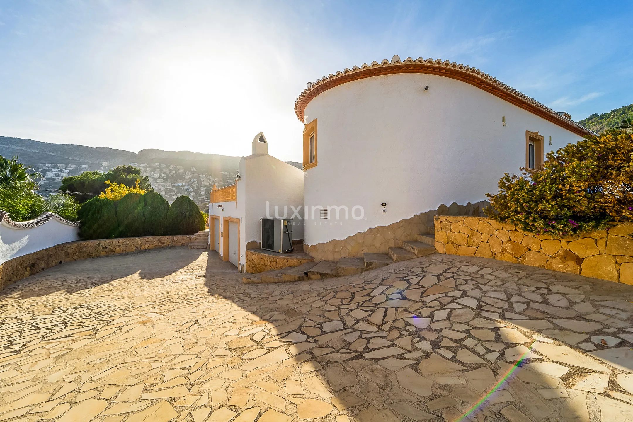 Impresionante villa mediterránea con vistas al mar en Calpe — photo 29