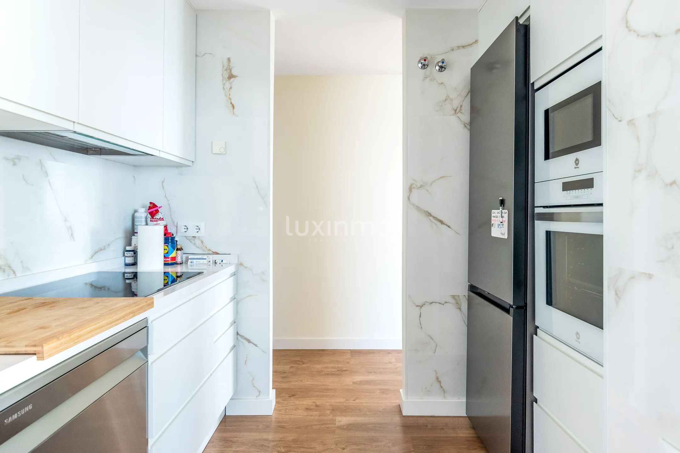 Потрясающий отремонтированный пентхаус с видом на море в Вильяхойосе — photo 9