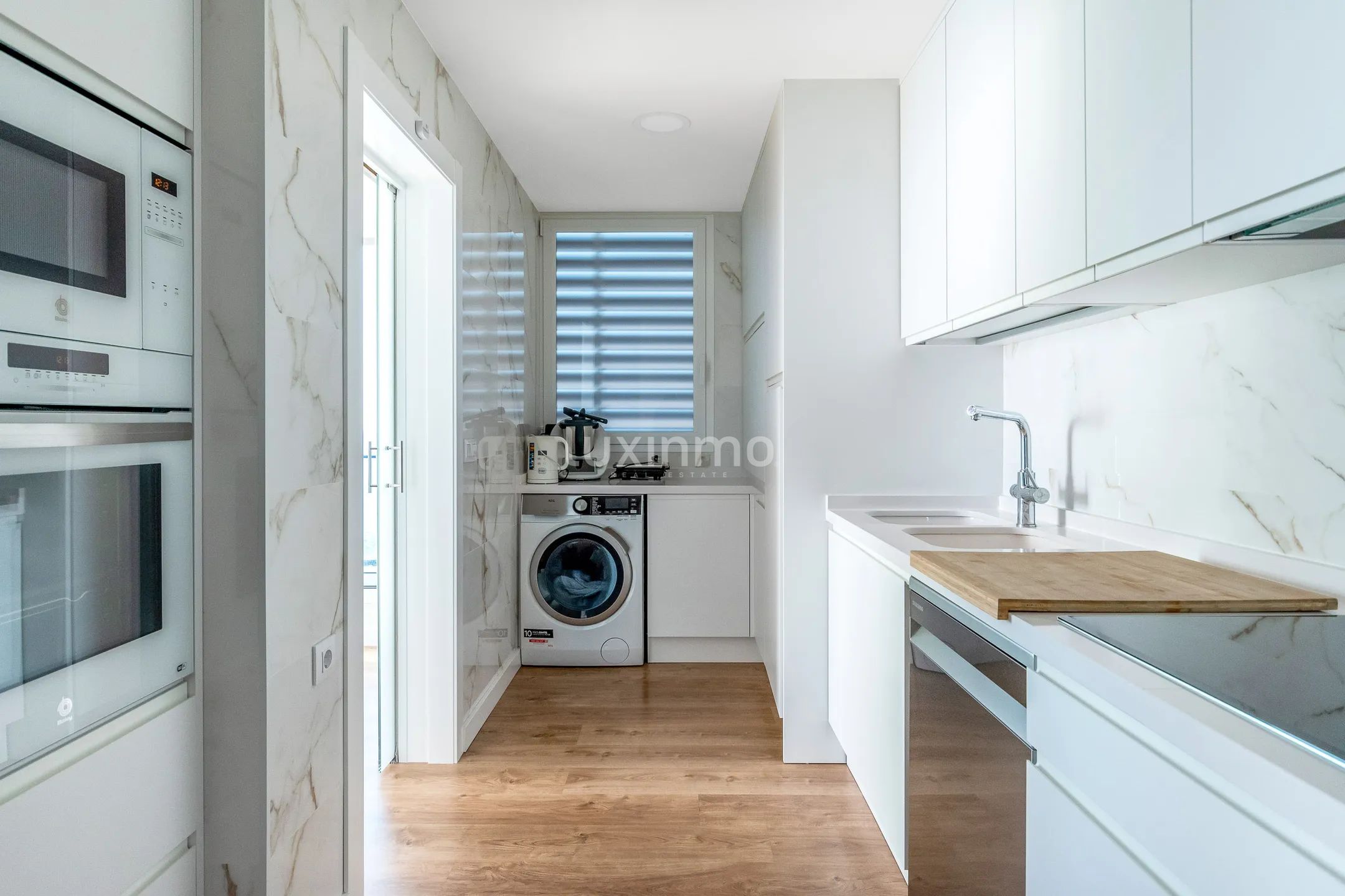 Потрясающий отремонтированный пентхаус с видом на море в Вильяхойосе — photo 8