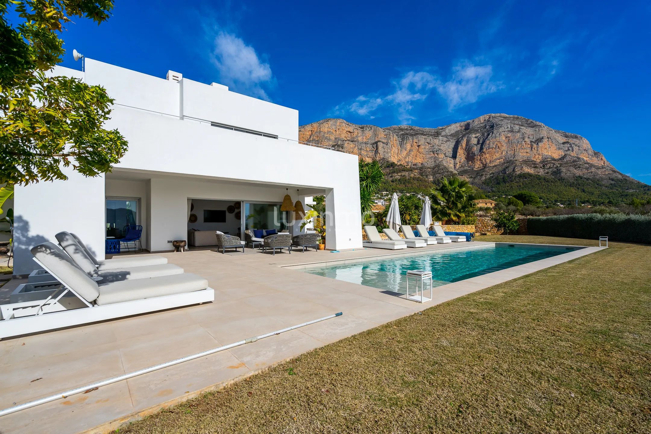Charmante villa met privé zwembad te koop in Jávea — photo 29