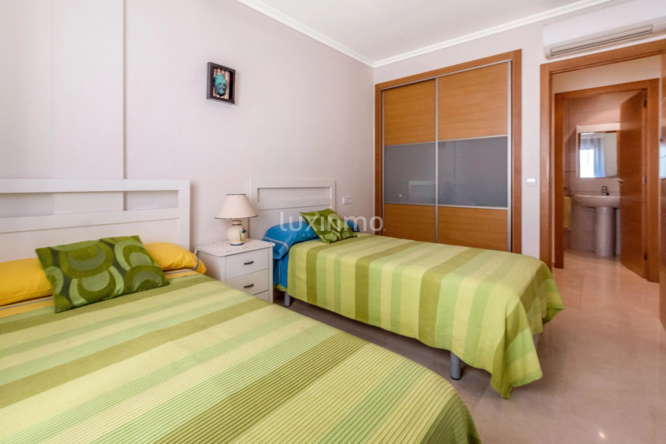 Chalet adosado cerca de la playa Arenal en Javea — photo 8