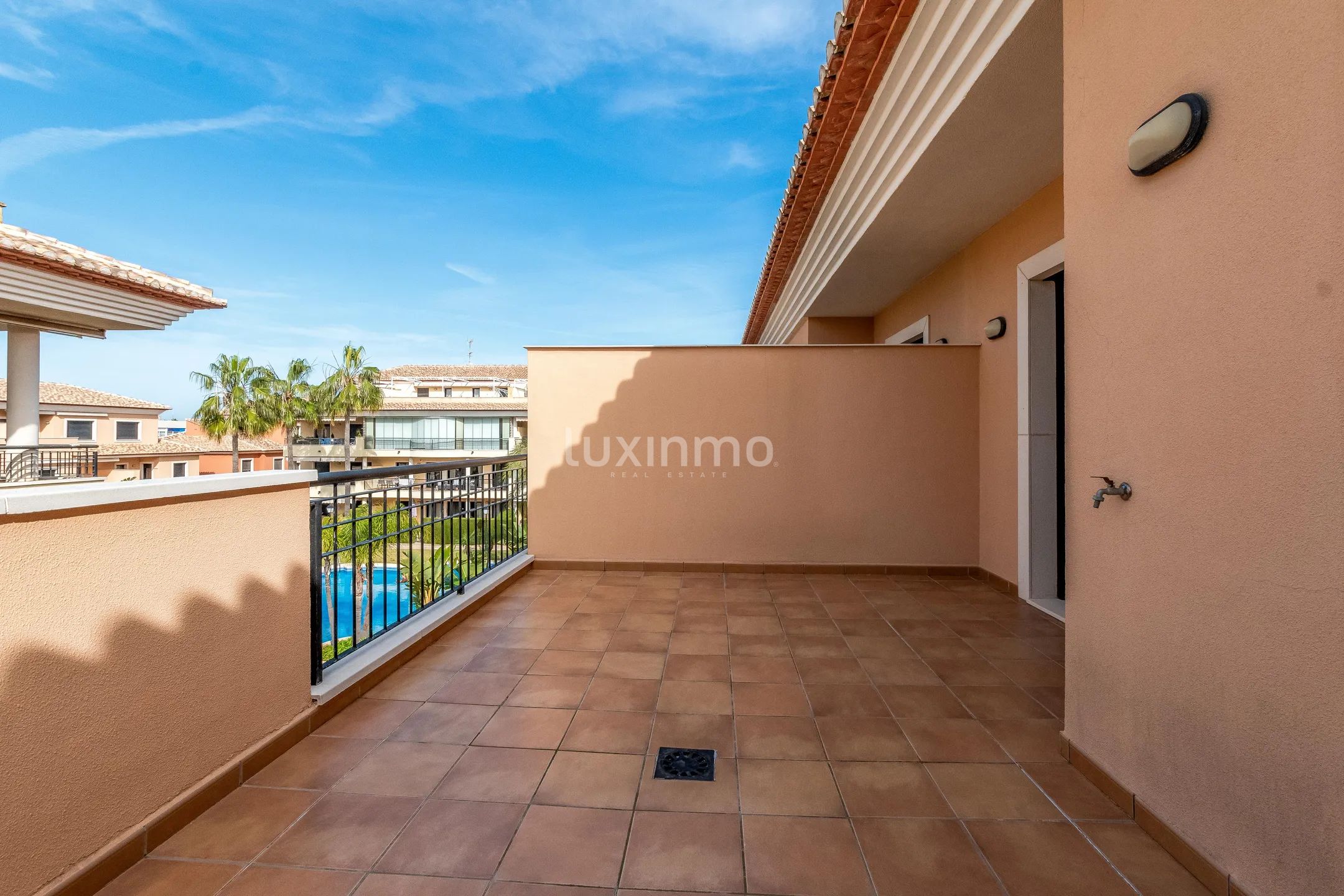 Chalet adosado cerca de la playa Arenal en Javea — photo 20