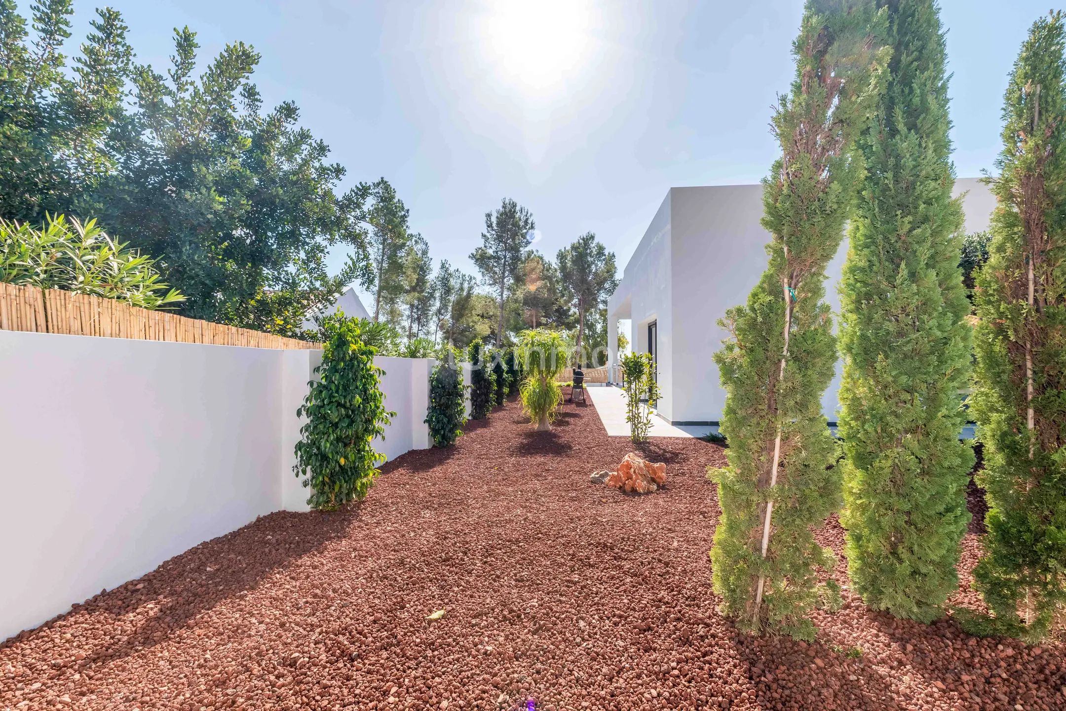 Mooie gelijkvloerse villa te koop in Altea — photo 23