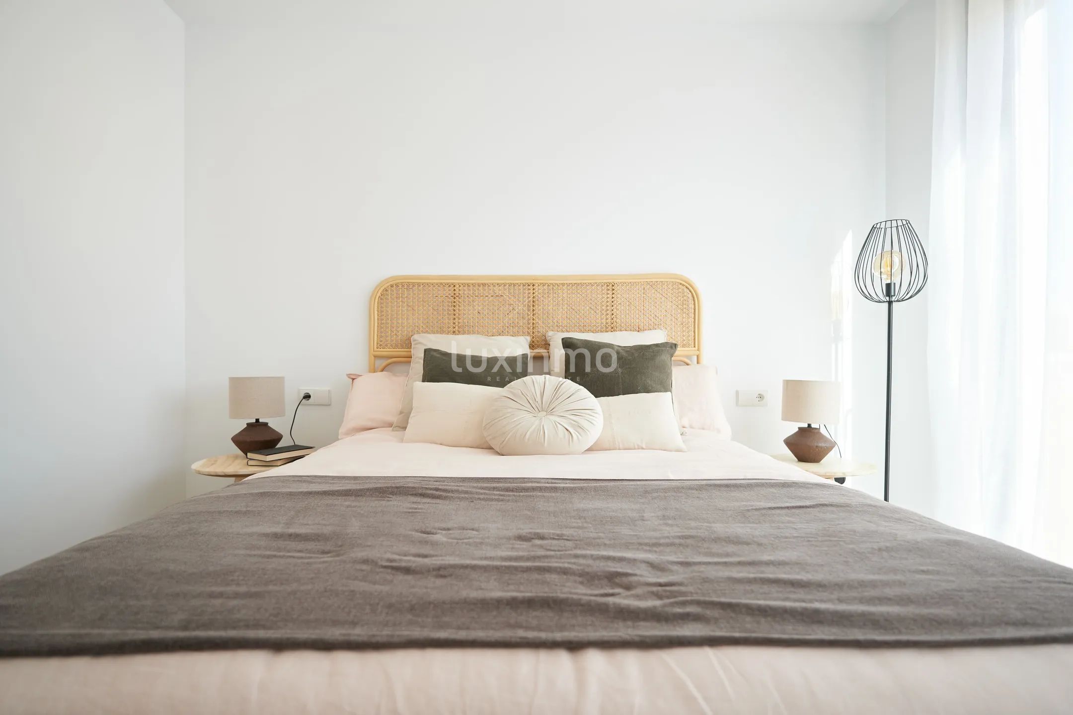 Exklusiv modern villa i privat urbanisering till salu i El Campello — photo 12