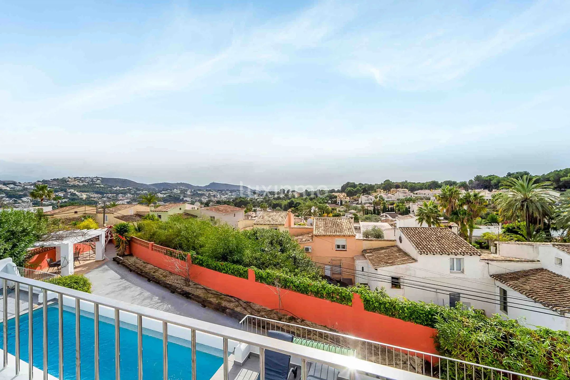 Luksuriøs, moderne enebolig med havutsikt i Moraira — photo 22