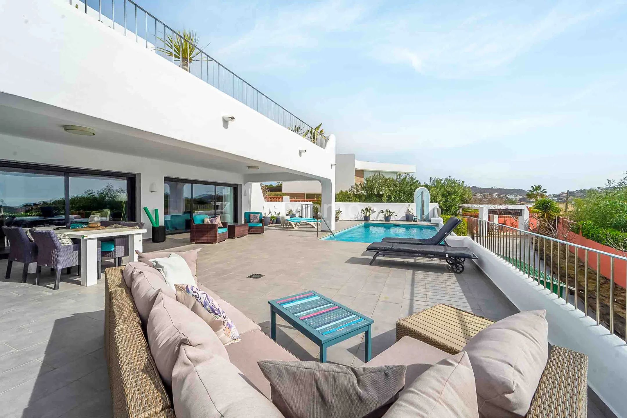 Luksuriøs, moderne enebolig med havutsikt i Moraira — photo 11