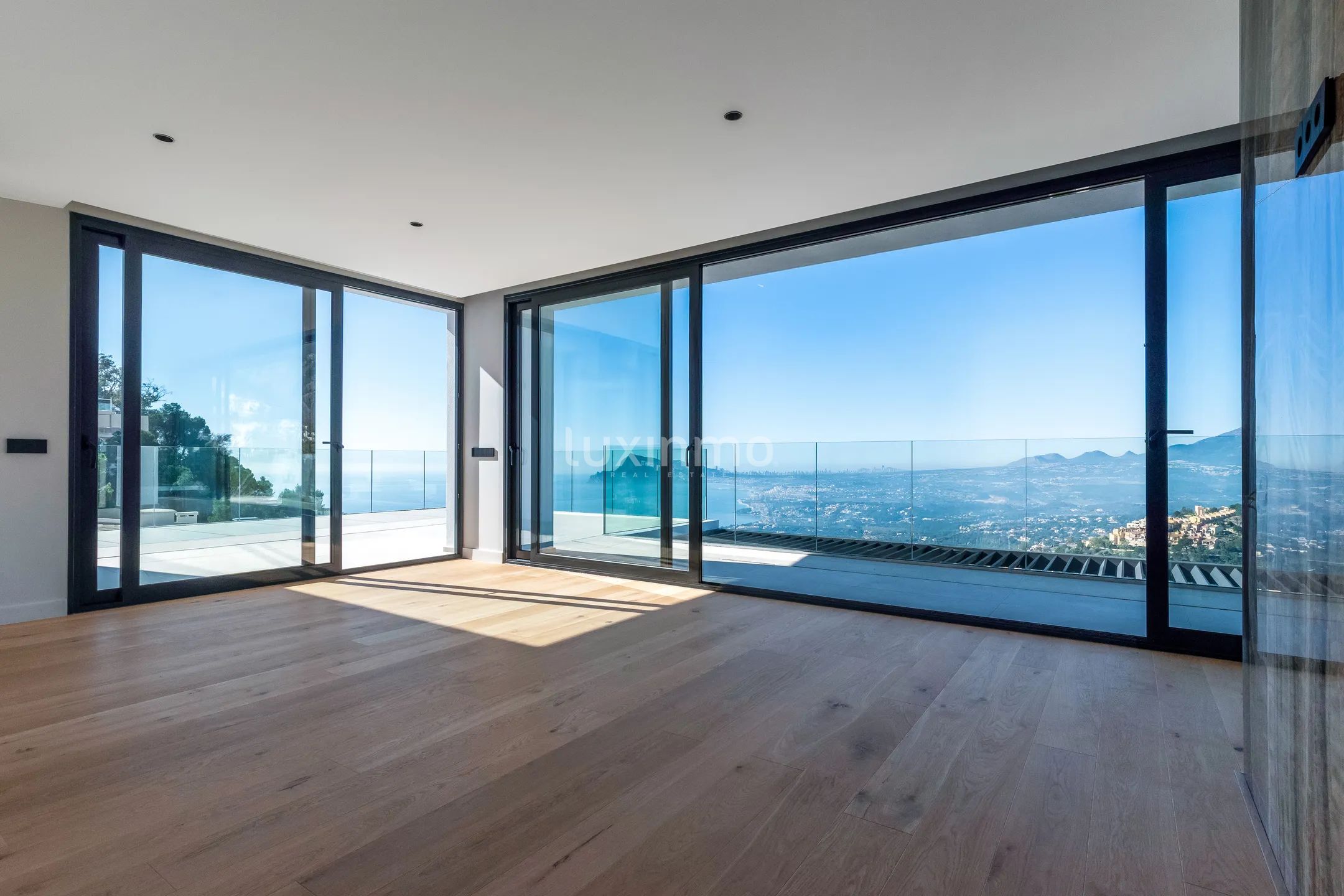 Stunning Modern Villa with Sea Views in Altea Hills — photo 8