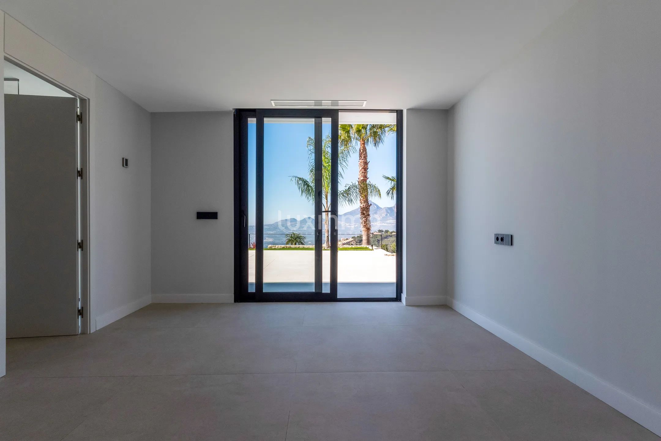 Stunning Modern Villa with Sea Views in Altea Hills — photo 23