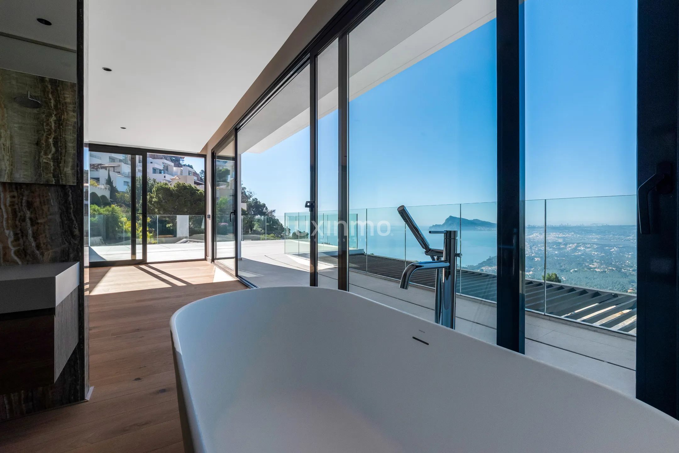 Stunning Modern Villa with Sea Views in Altea Hills — photo 13