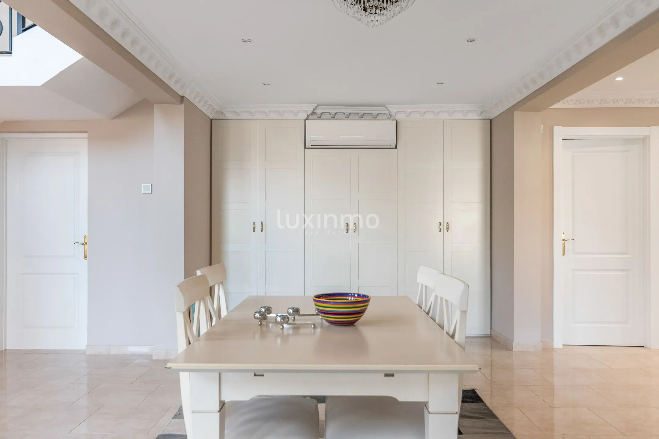 Villa zum Verkauf mit Meerblick in El Albir — photo 7