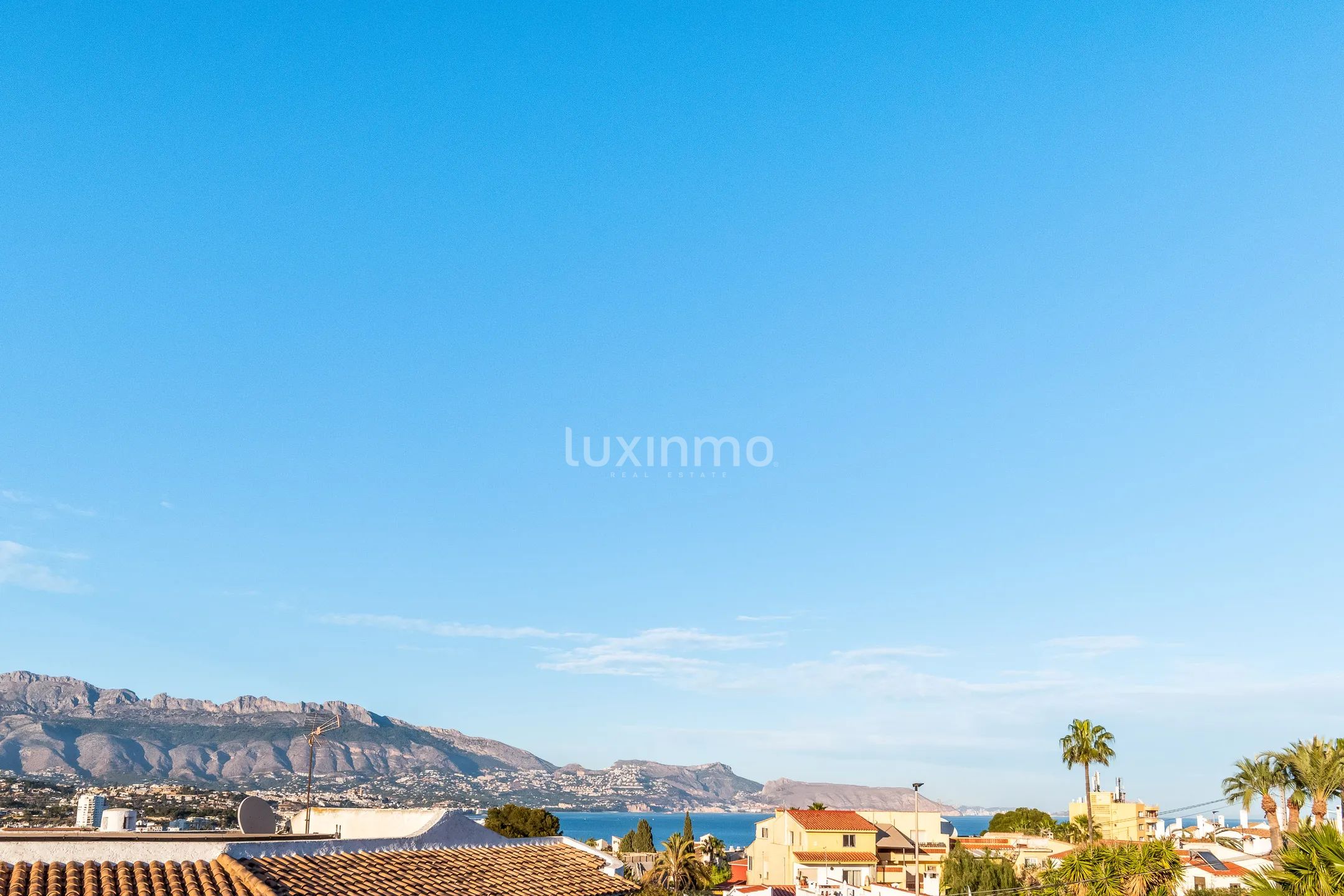 Villa zum Verkauf mit Meerblick in El Albir — photo 3