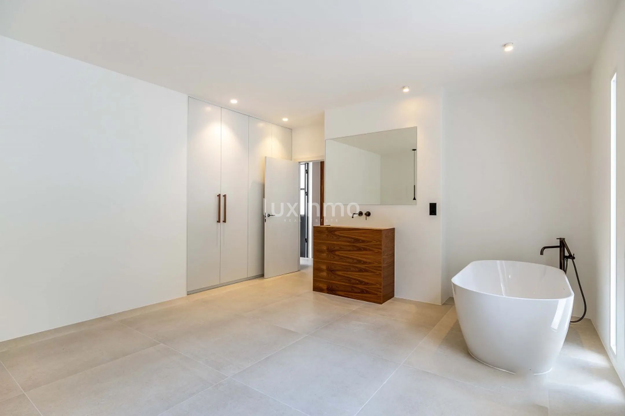 Maison neuve de style ibiza avec vue sur la mer à La Fustera, Benissa — photo 31