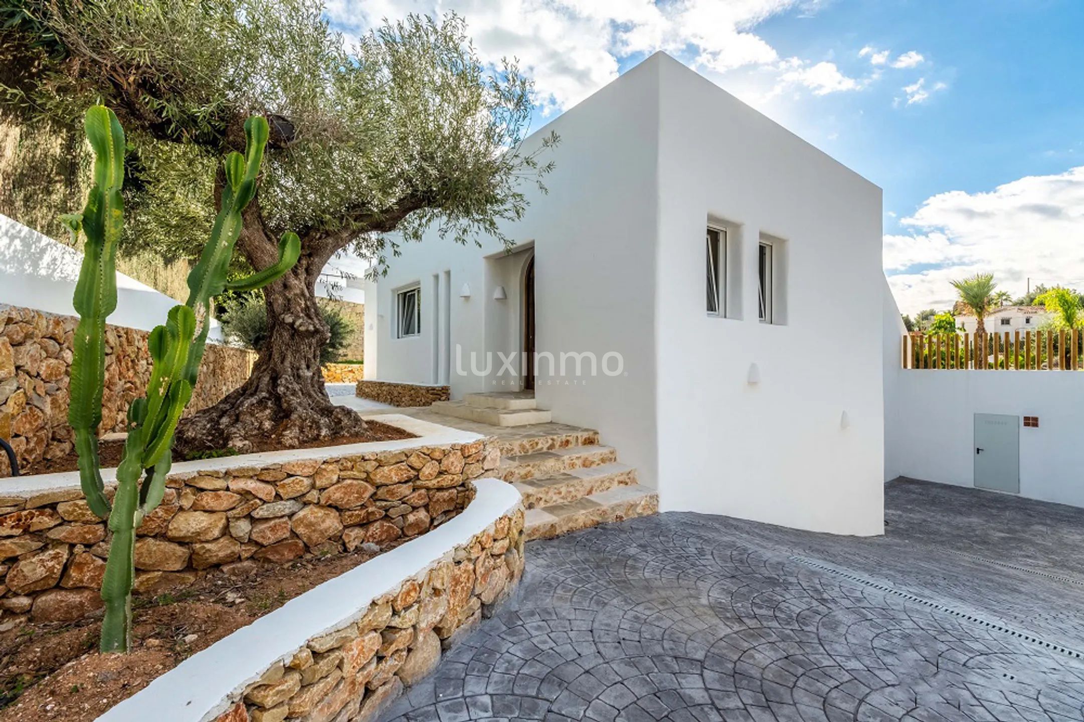 Maison neuve de style ibiza avec vue sur la mer à La Fustera, Benissa — photo 37