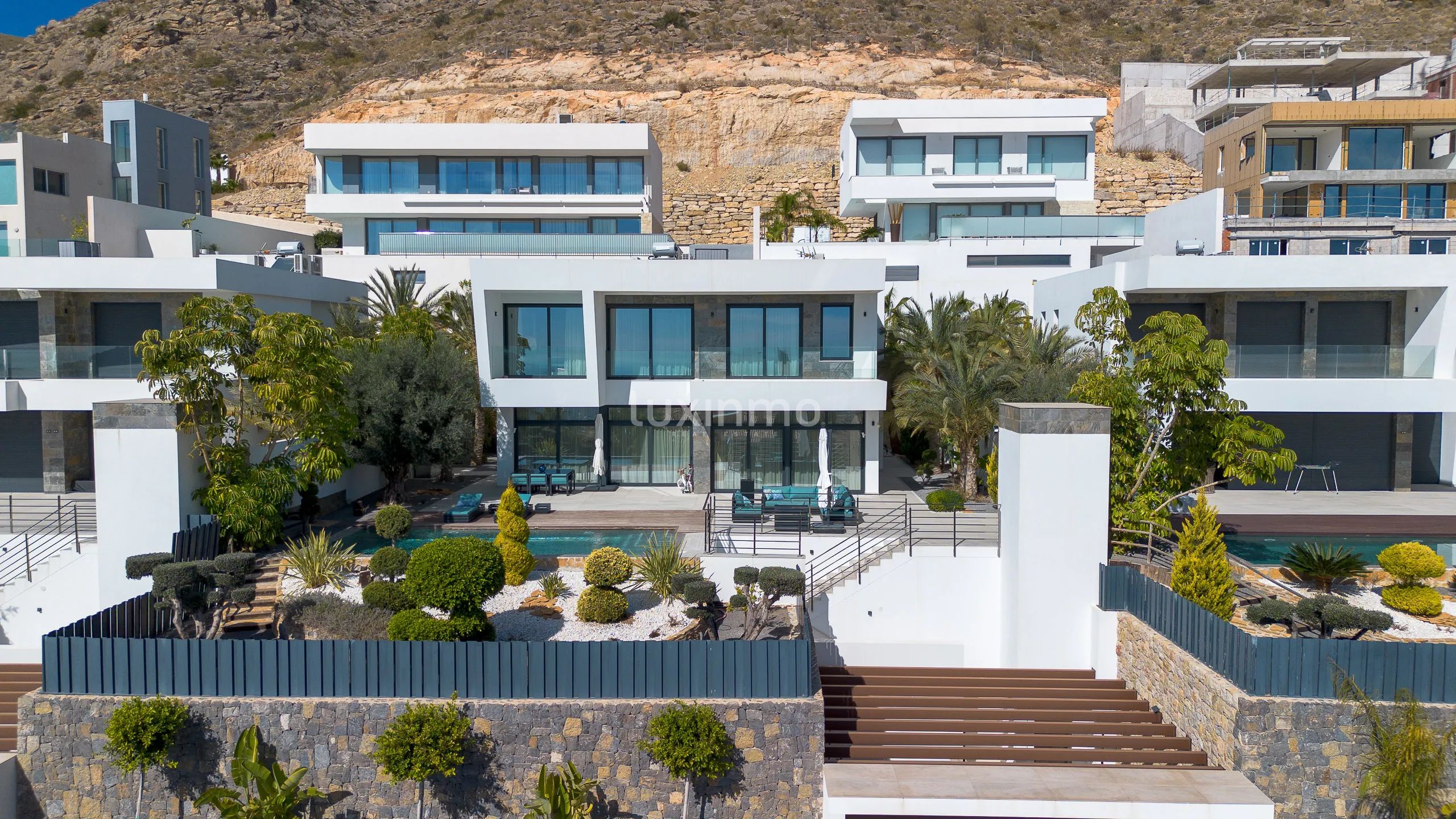Modern luxury villa with sea views in Sierra Cortina — photo 74