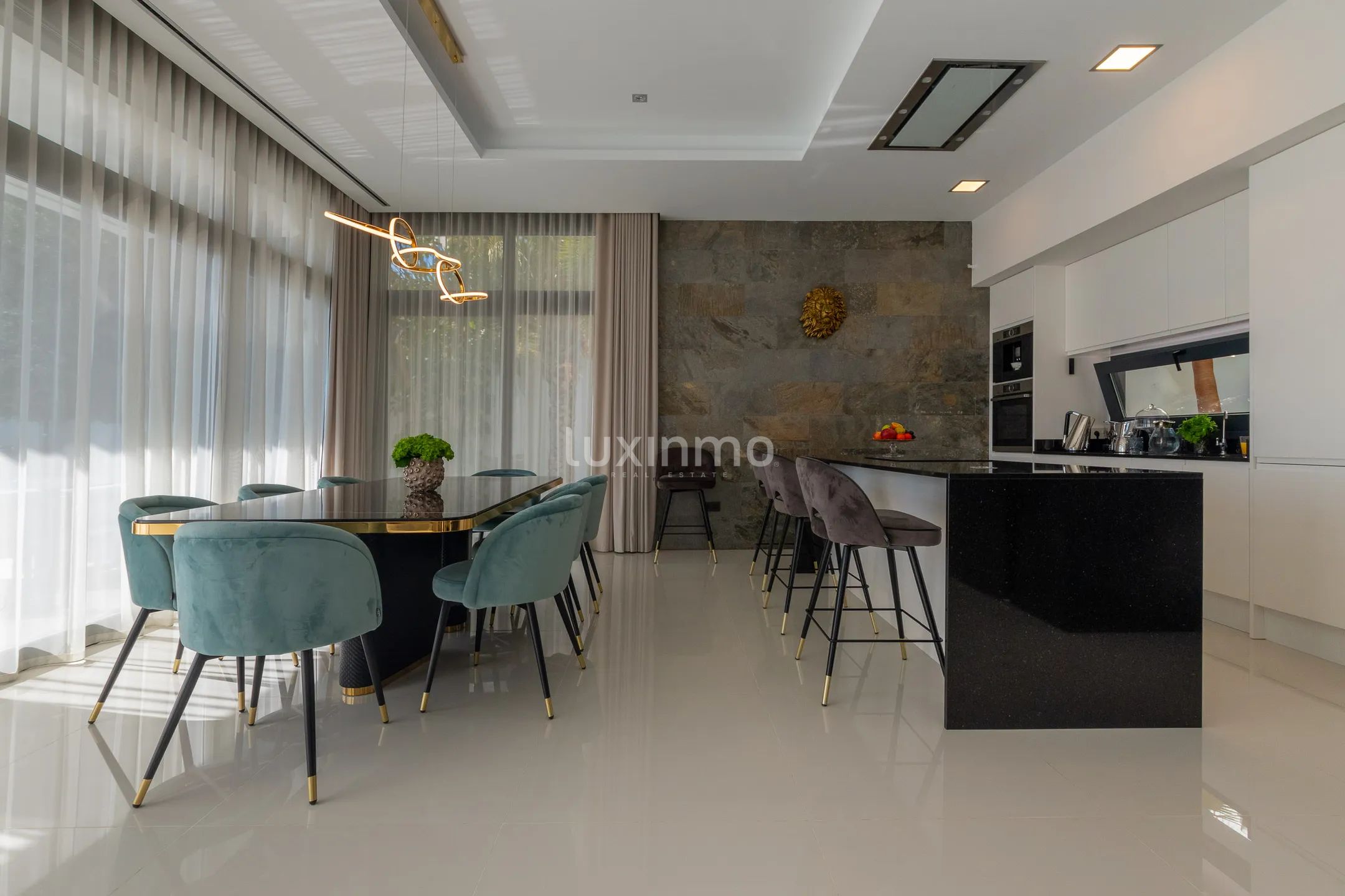 Modern luxury villa with sea views in Sierra Cortina — photo 14