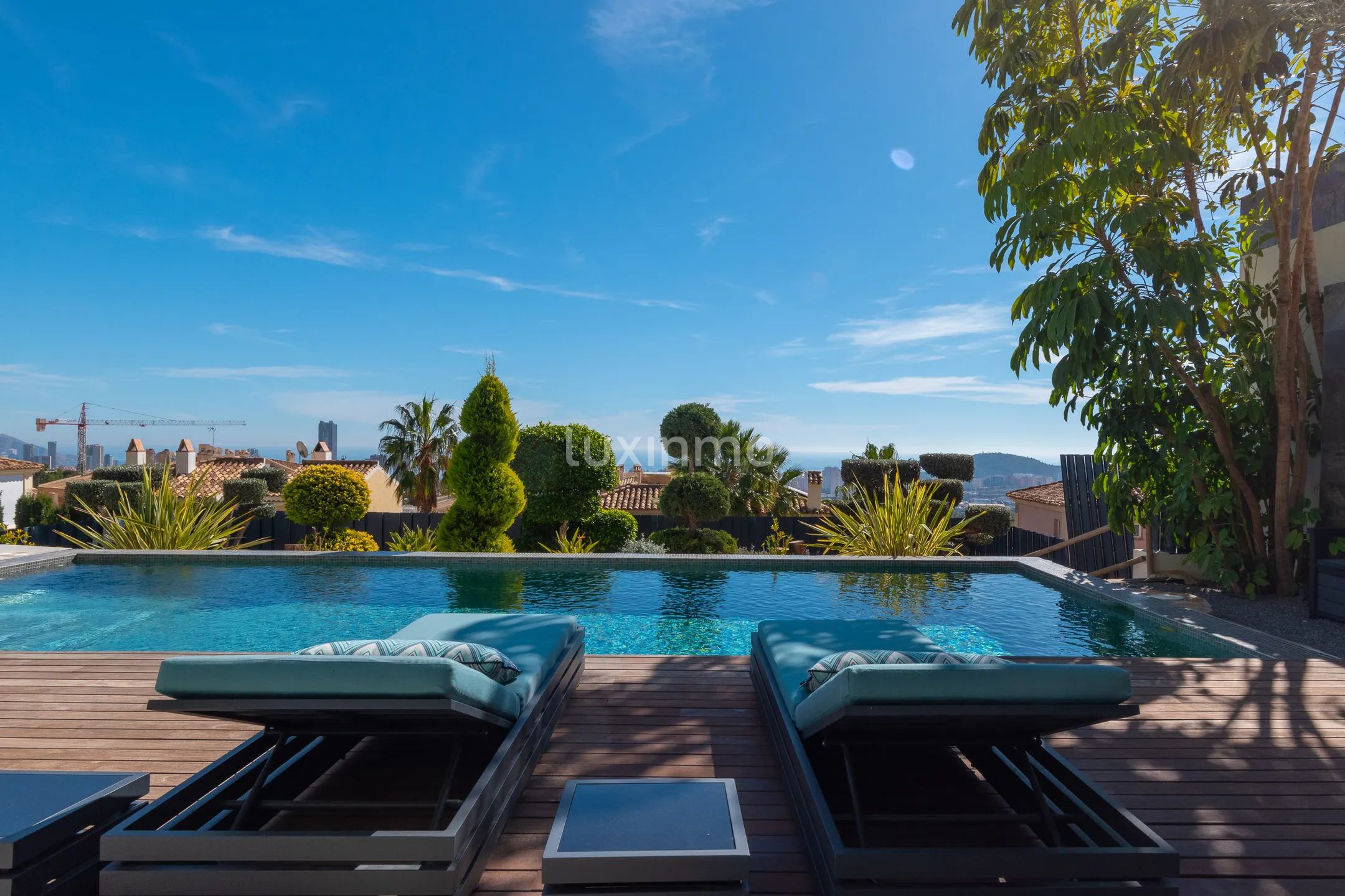 Modern luxury villa with sea views in Sierra Cortina — photo 68