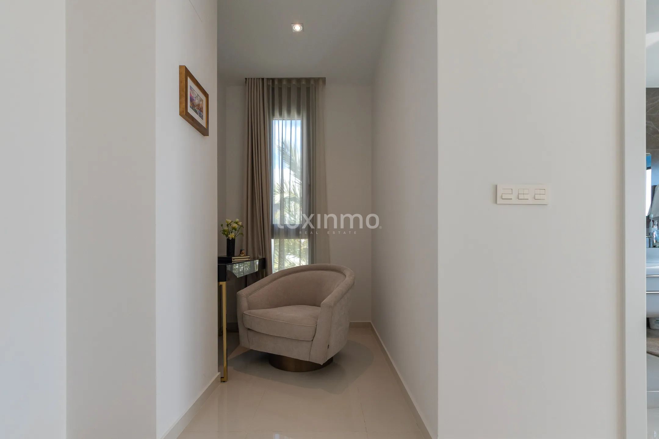 Modern luxury villa with sea views in Sierra Cortina — photo 30