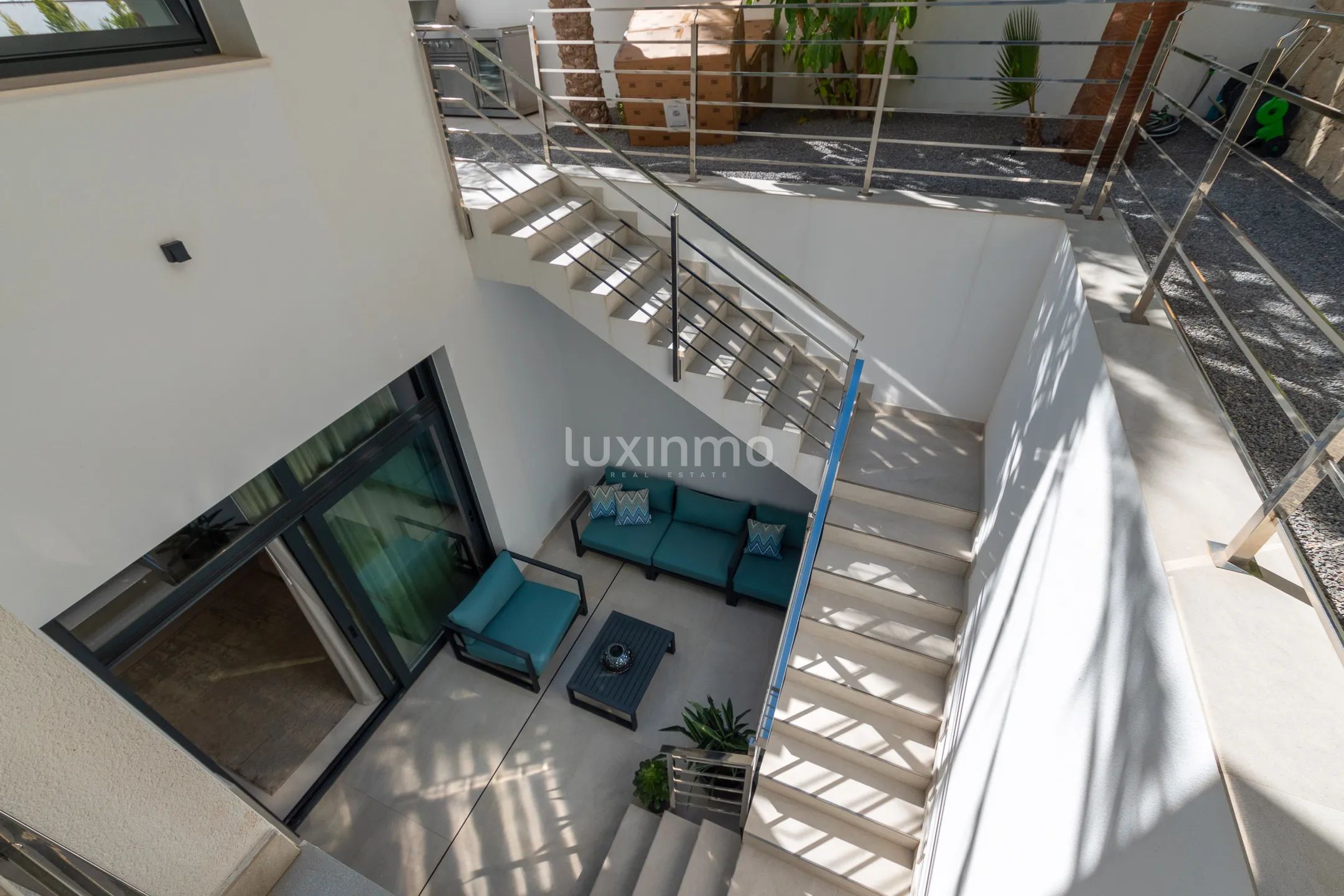 Modern luxury villa with sea views in Sierra Cortina — photo 64