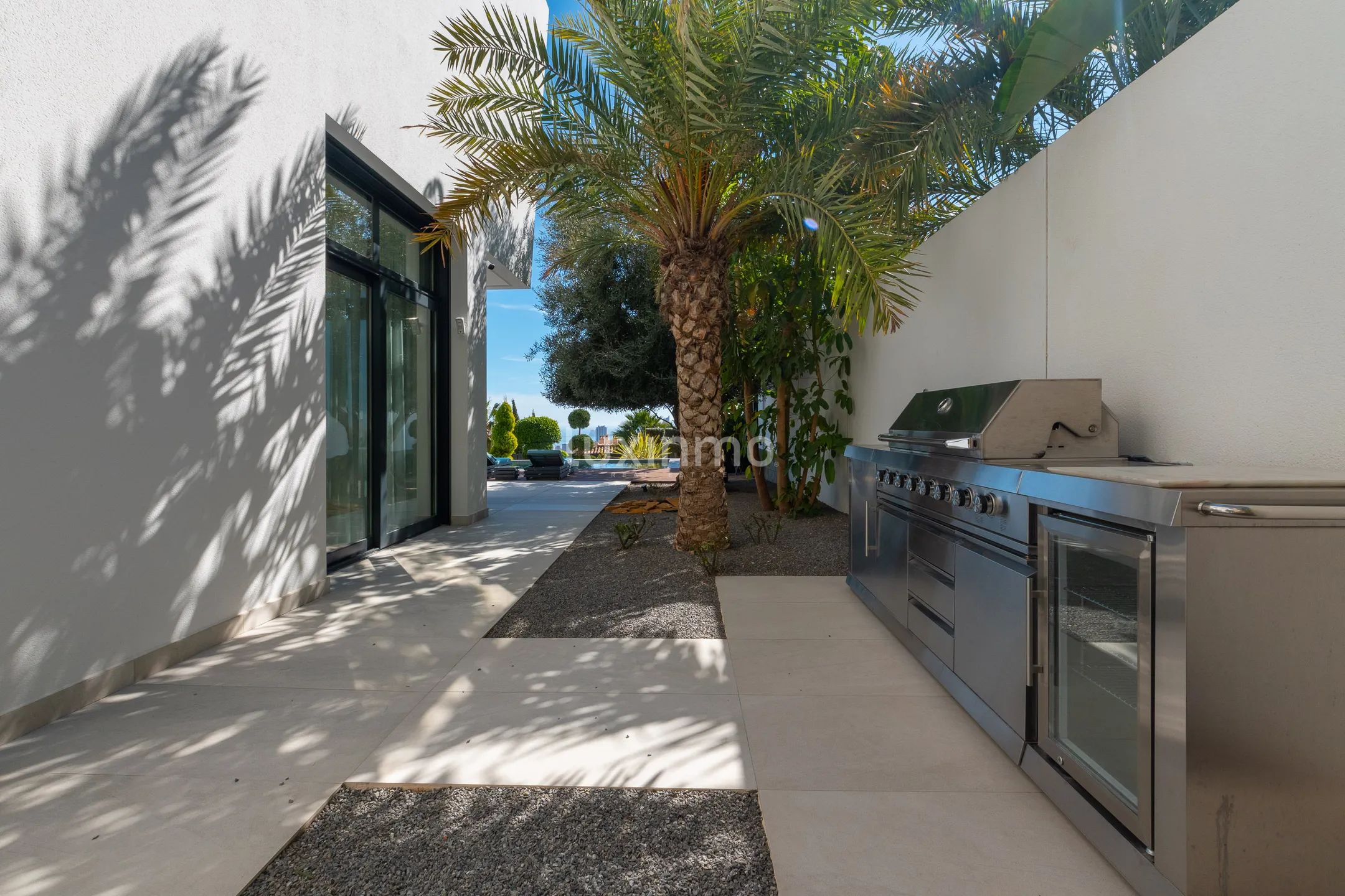 Modern luxury villa with sea views in Sierra Cortina — photo 66