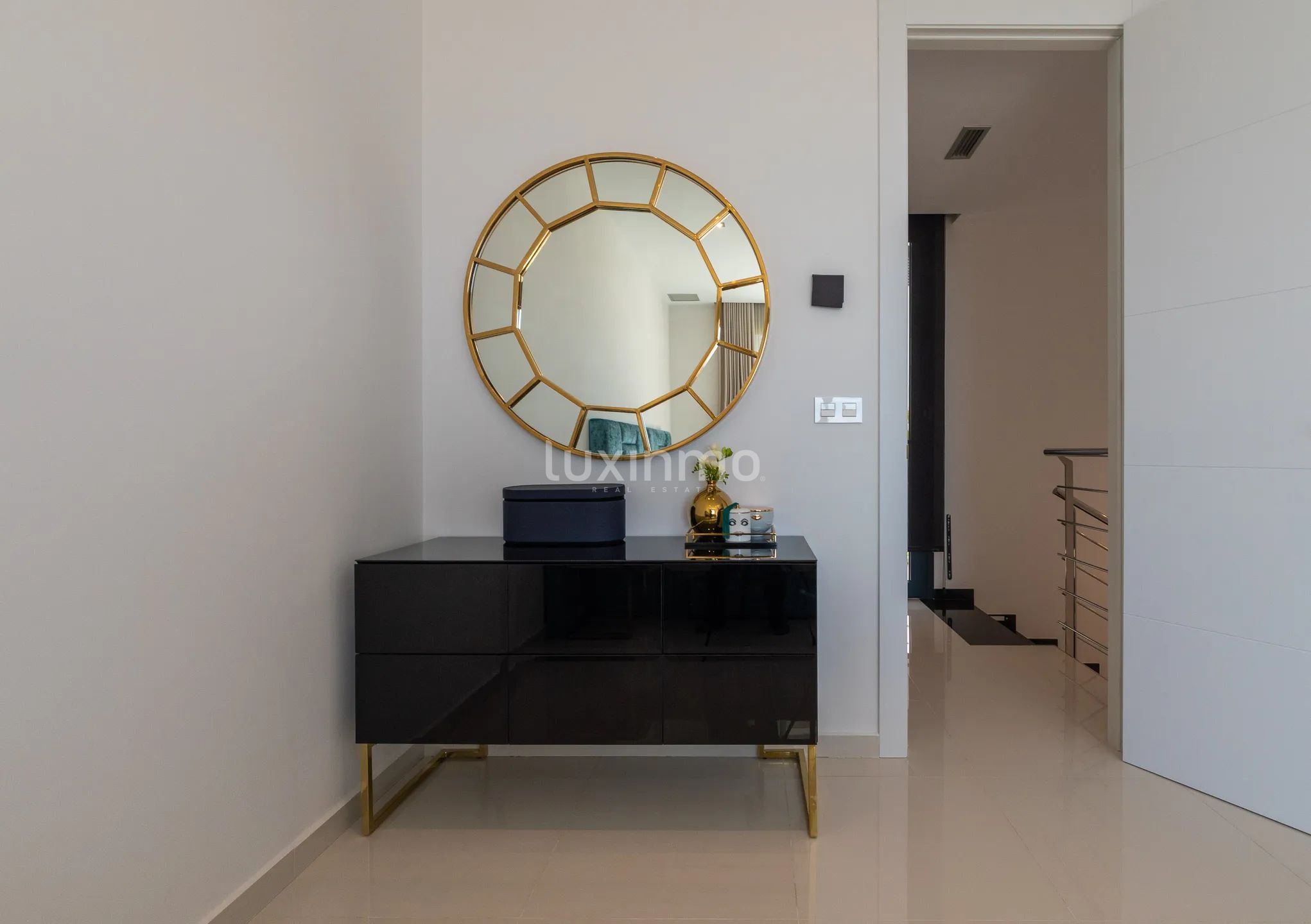 Modern luxury villa with sea views in Sierra Cortina — photo 29