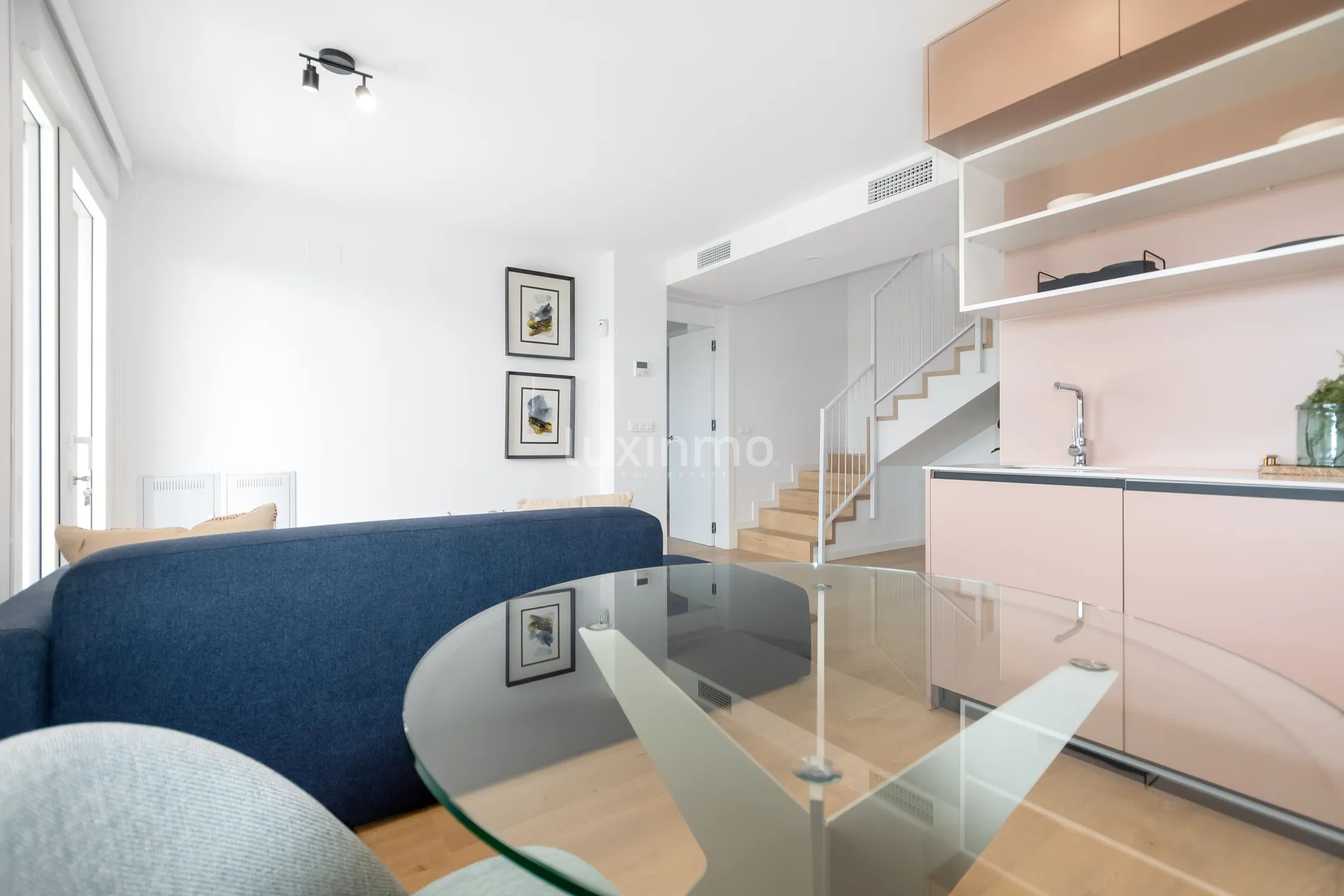 Chef-d'œuvre d'architecture moderne à La Nucia - En construction et à vendre — photo 18