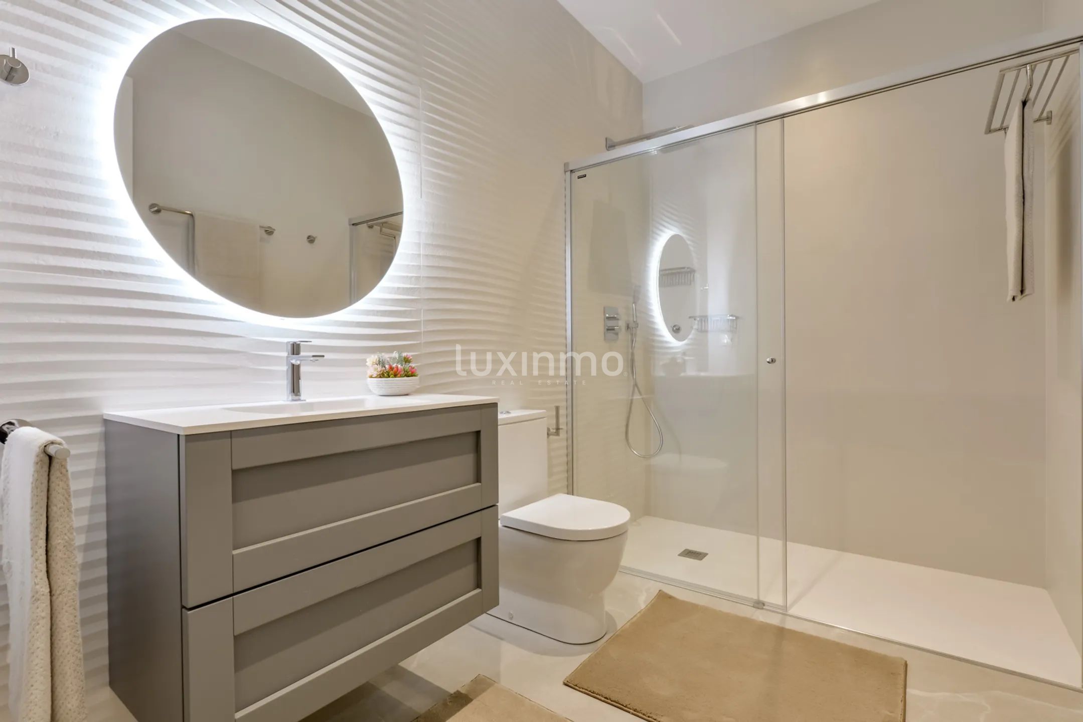 Atemberaubende Luxus-Villa mit atemberaubender Aussicht in Sierra Cortina — photo 56