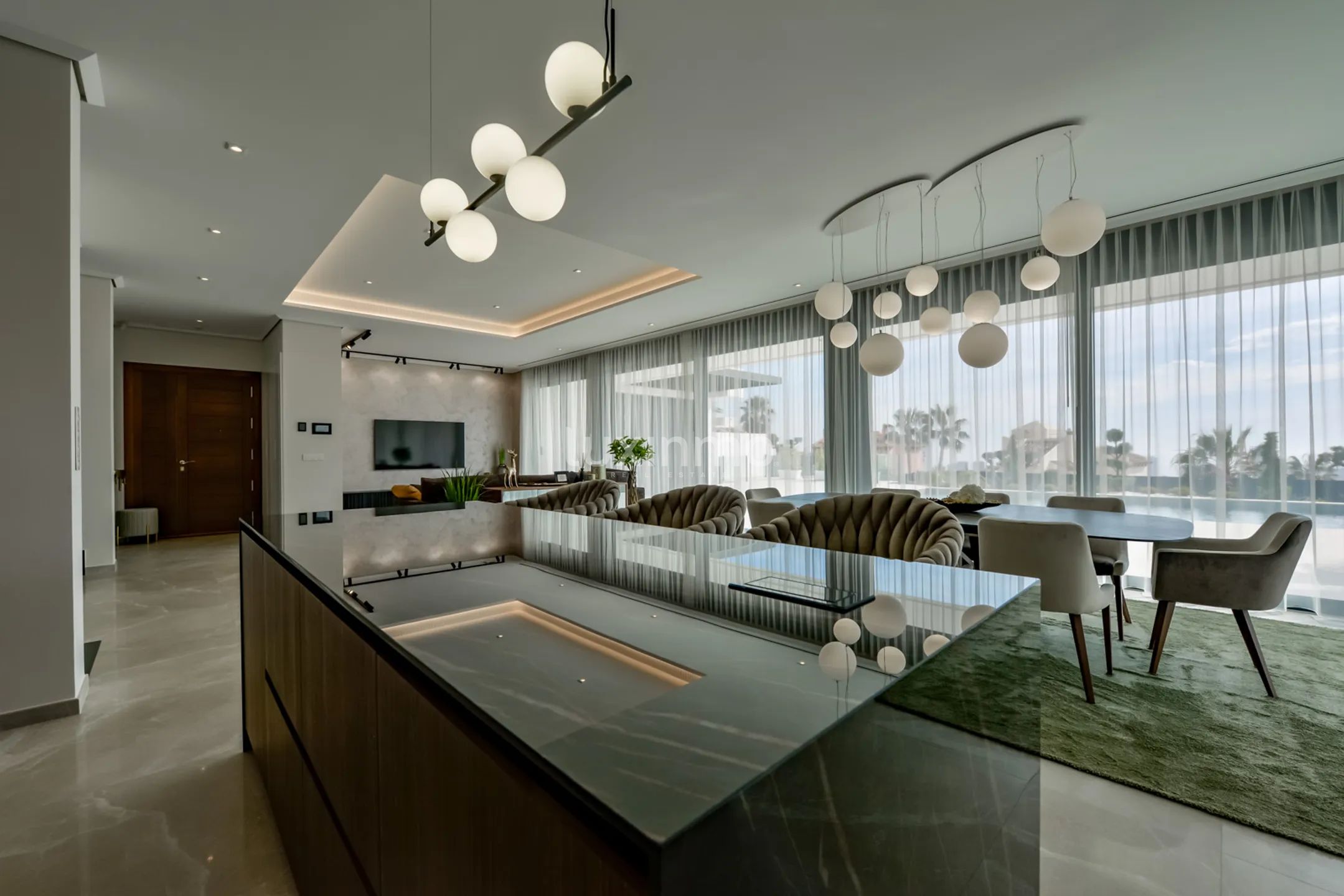 Atemberaubende Luxus-Villa mit atemberaubender Aussicht in Sierra Cortina — photo 21