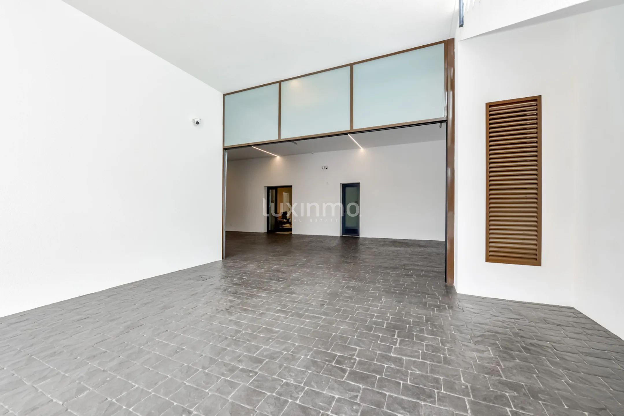 Atemberaubende Luxus-Villa mit atemberaubender Aussicht in Sierra Cortina — photo 58