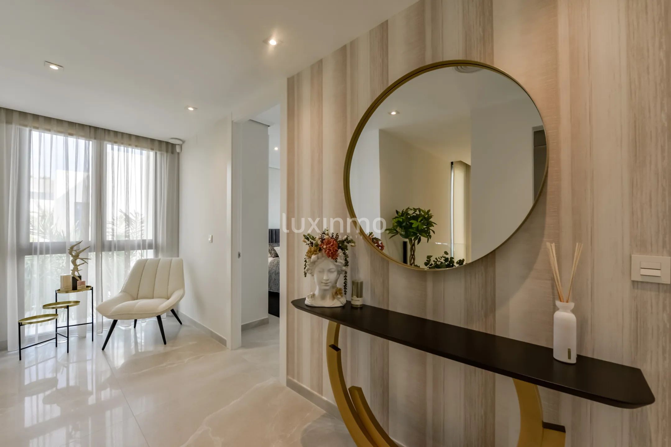 Atemberaubende Luxus-Villa mit atemberaubender Aussicht in Sierra Cortina — photo 36