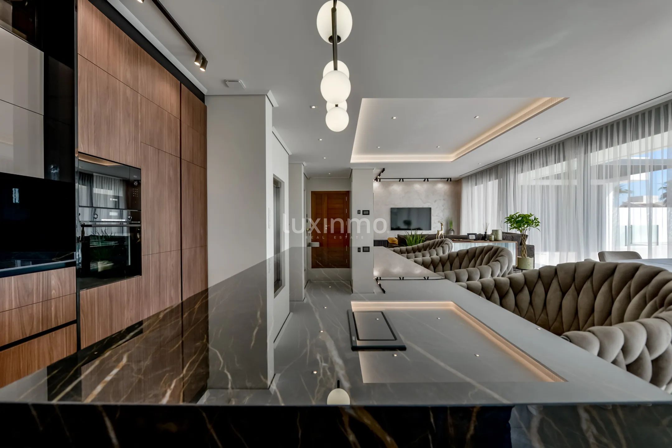 Atemberaubende Luxus-Villa mit atemberaubender Aussicht in Sierra Cortina — photo 20