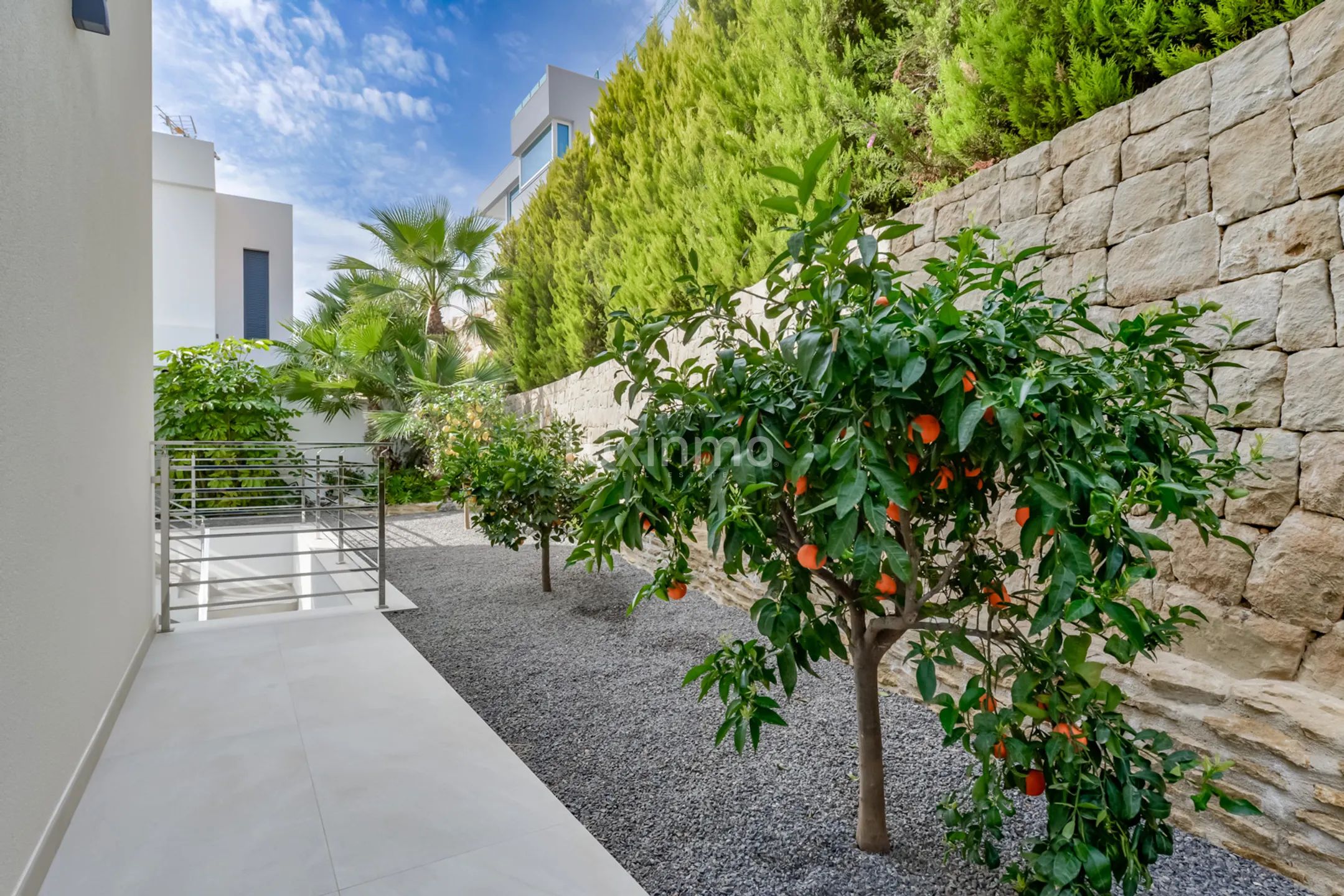 Atemberaubende Luxus-Villa mit atemberaubender Aussicht in Sierra Cortina — photo 60