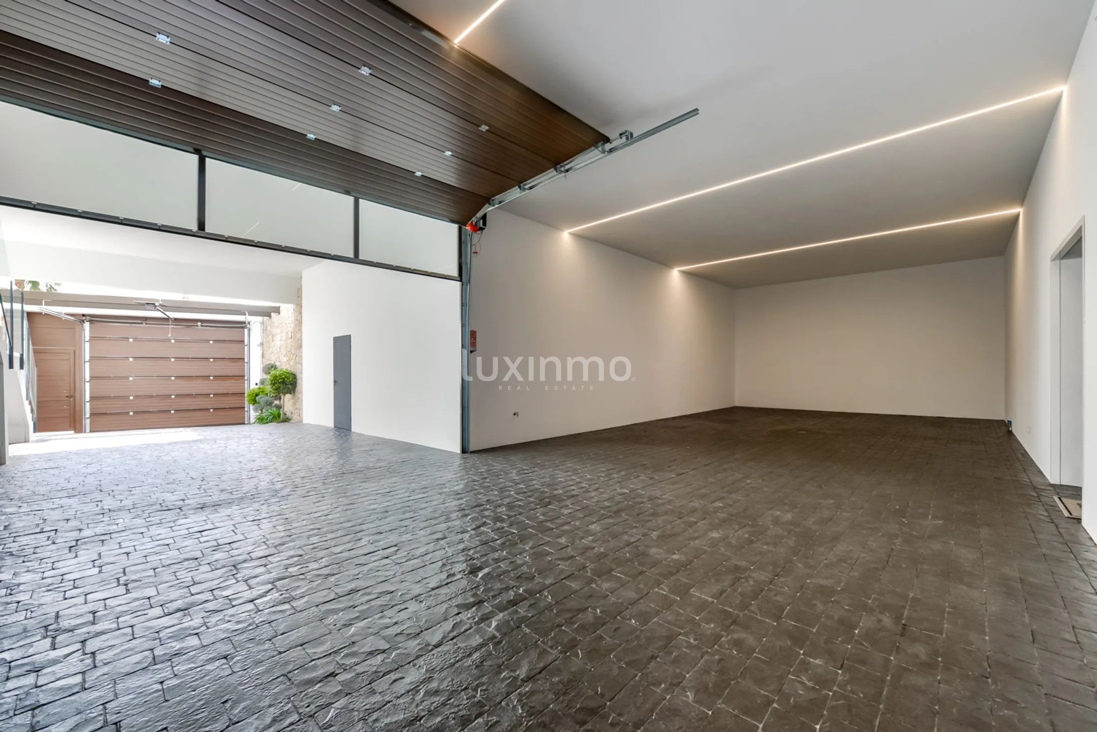 Atemberaubende Luxus-Villa mit atemberaubender Aussicht in Sierra Cortina — photo 57