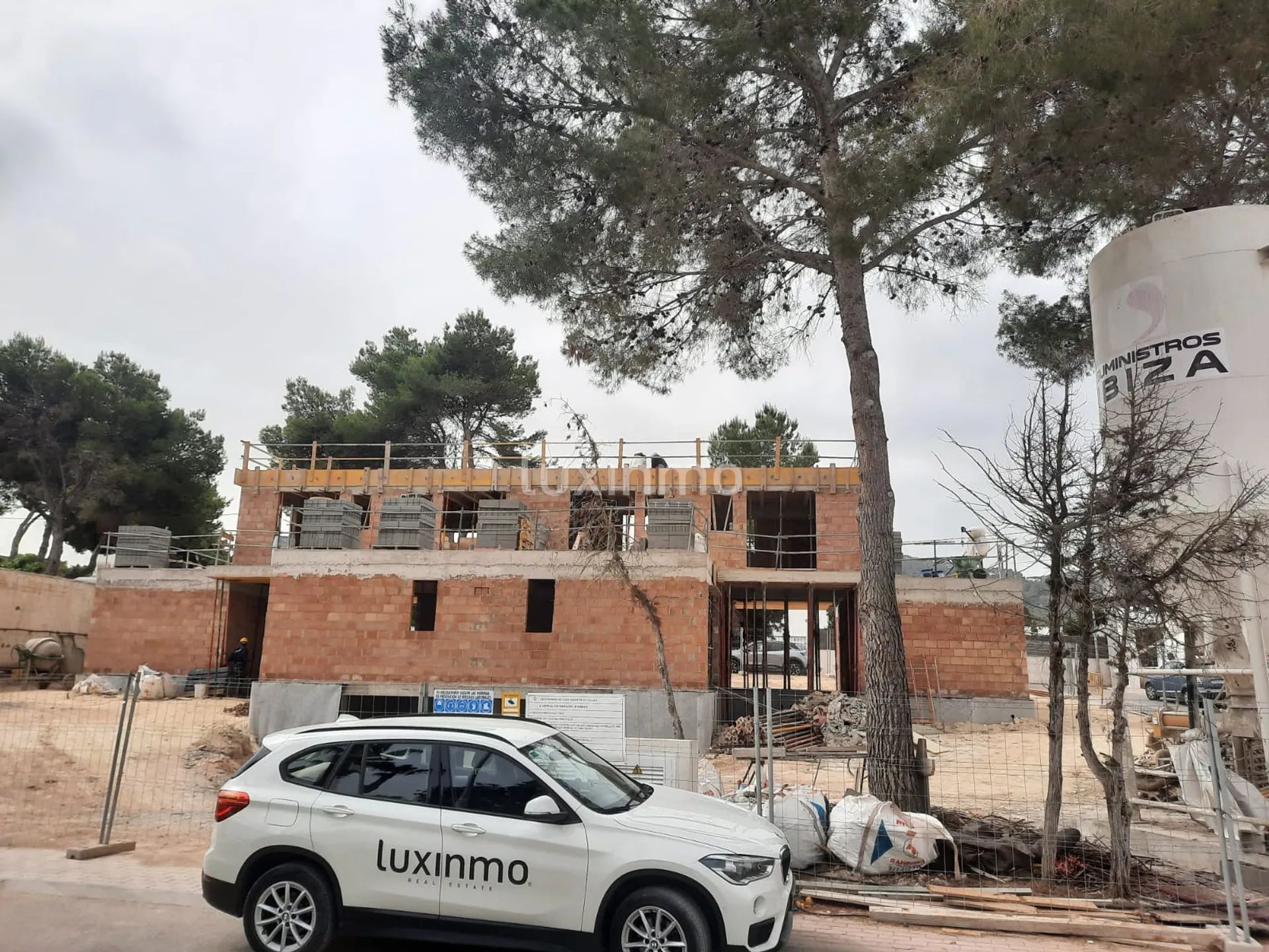 Nouvelle maison moderne jumelée avec piscine privée près de la plage à Port des Torrent, Ibiza — photo 21