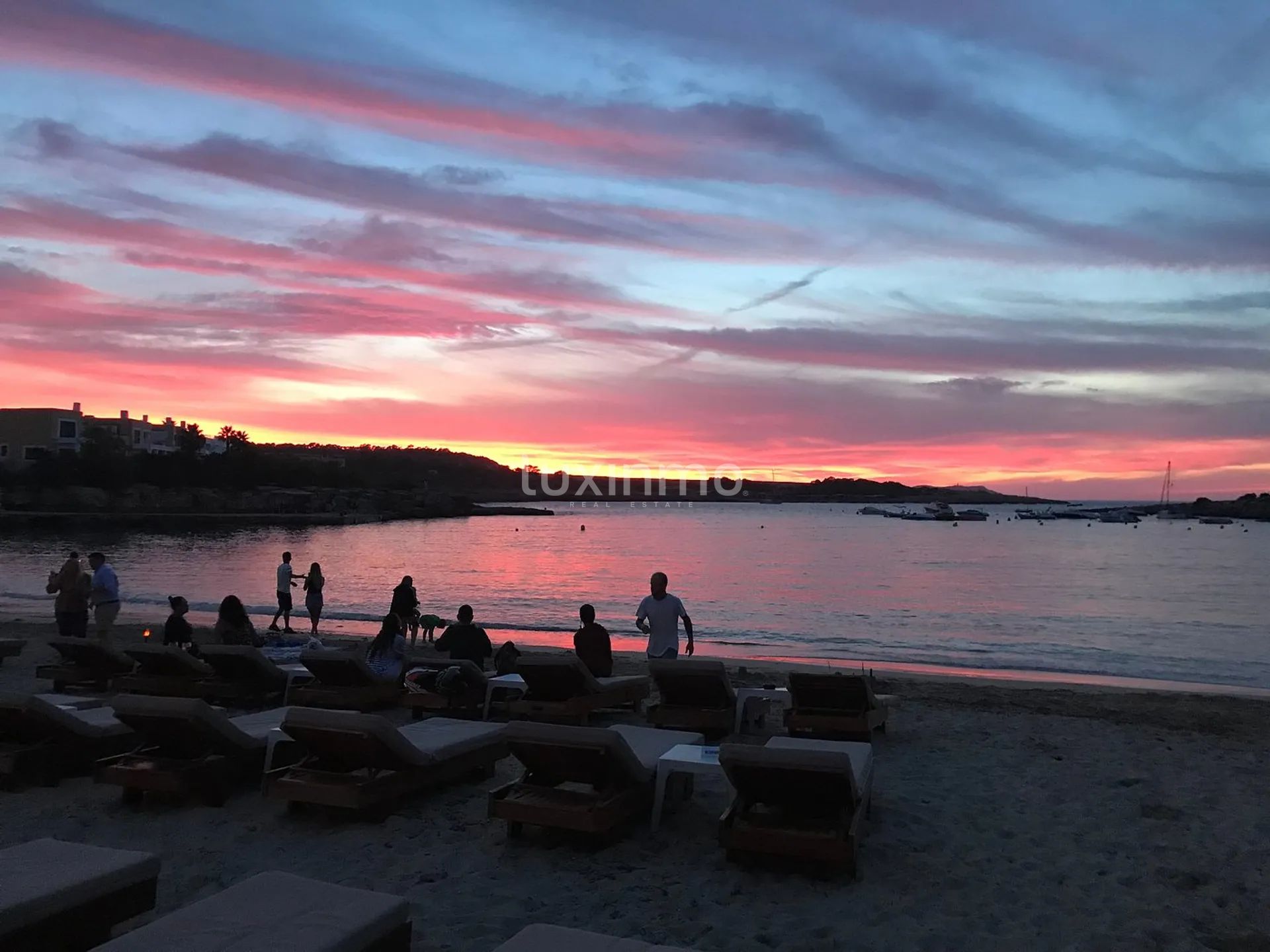 New Built Modern Semi-detached House with Private Swimming Pool Near the Beach in Port des Torrent, Ibiza — photo 23