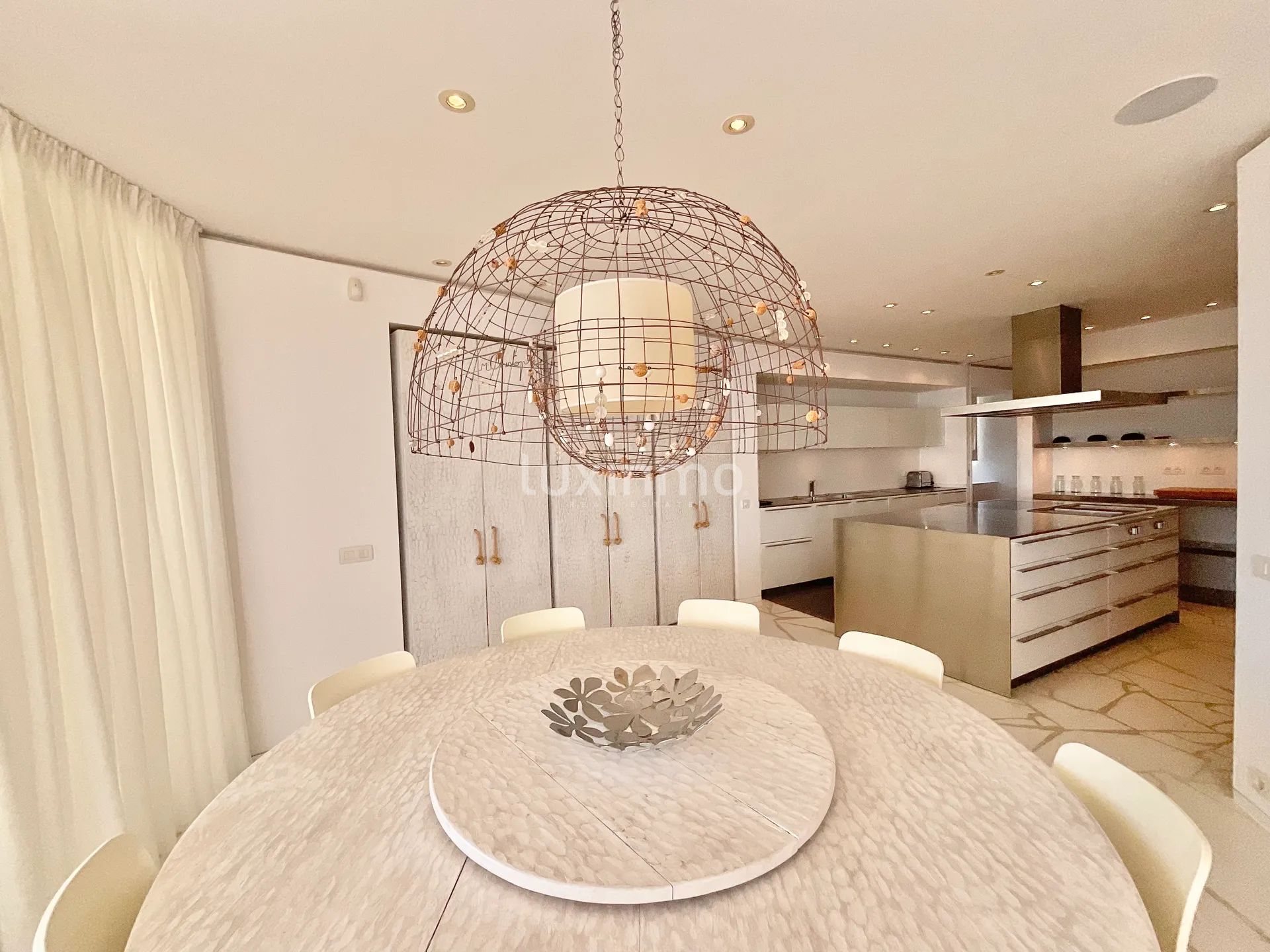 Nowoczesny apartament z przepięknym widokiem na morze i willę Dalt, Ibiza — photo 24