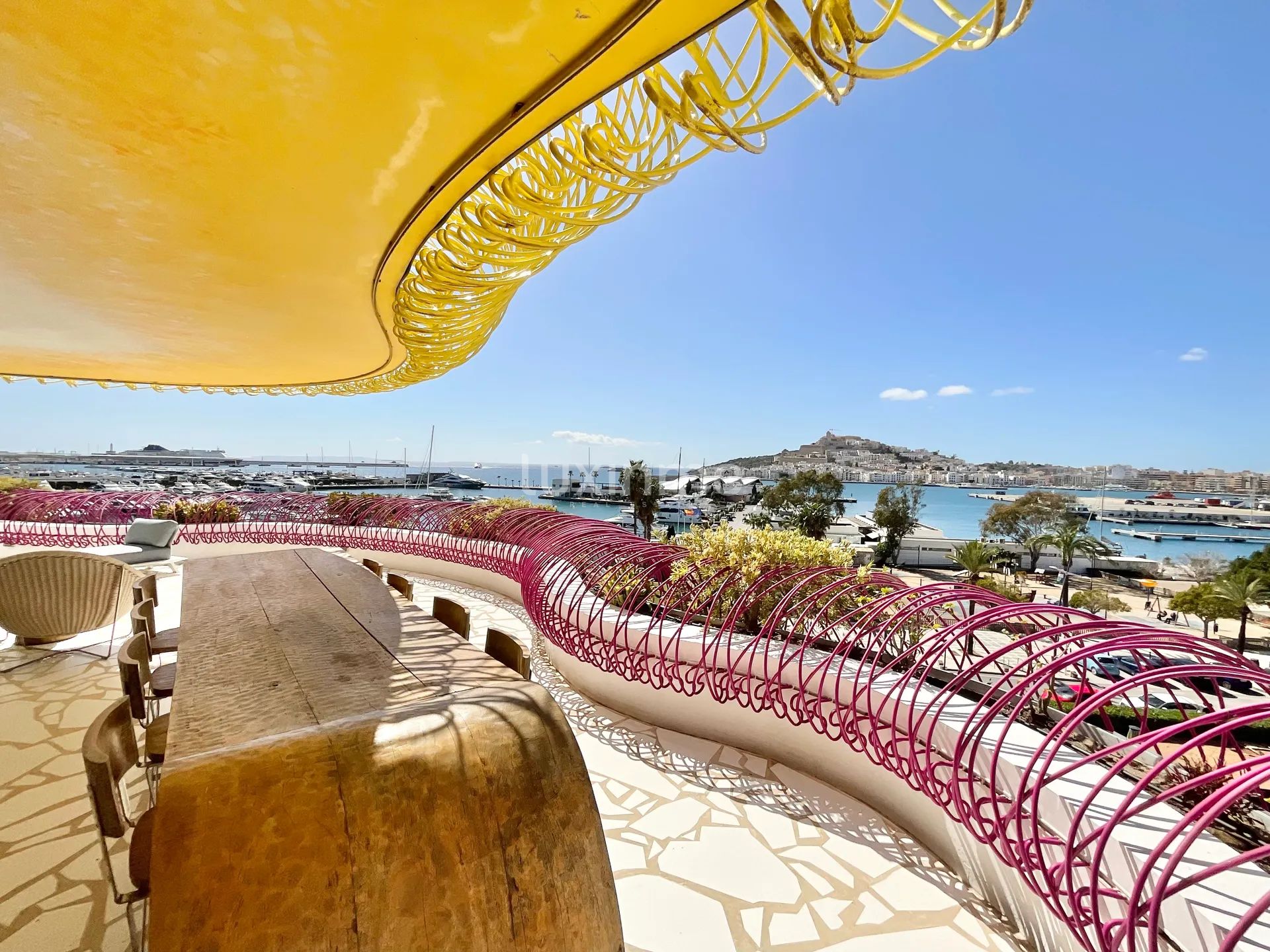 Nowoczesny apartament z przepięknym widokiem na morze i willę Dalt, Ibiza — photo 5