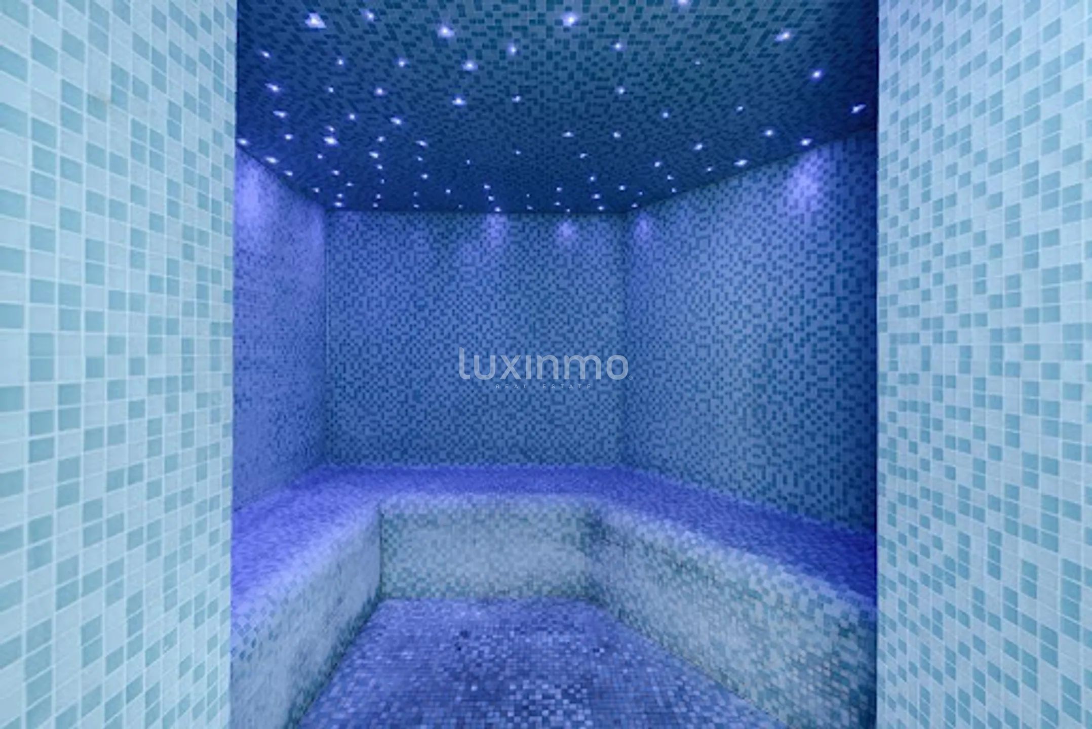 Modern Frontline Apartment With Stunning Views to the Sea & Dalt Villa, Ibiza — photo 49