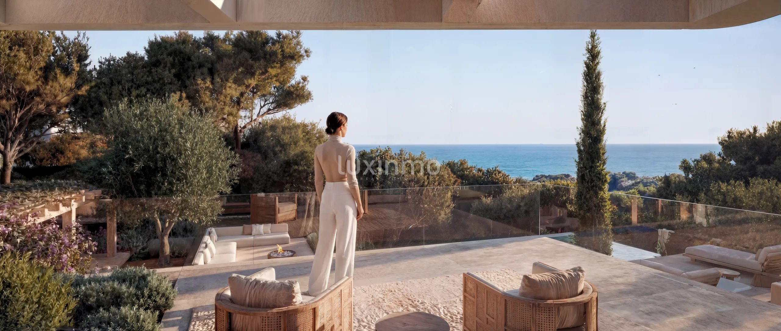 Luxurious villa with sea & sunset views in Cala Salada, Ibiza — photo 9