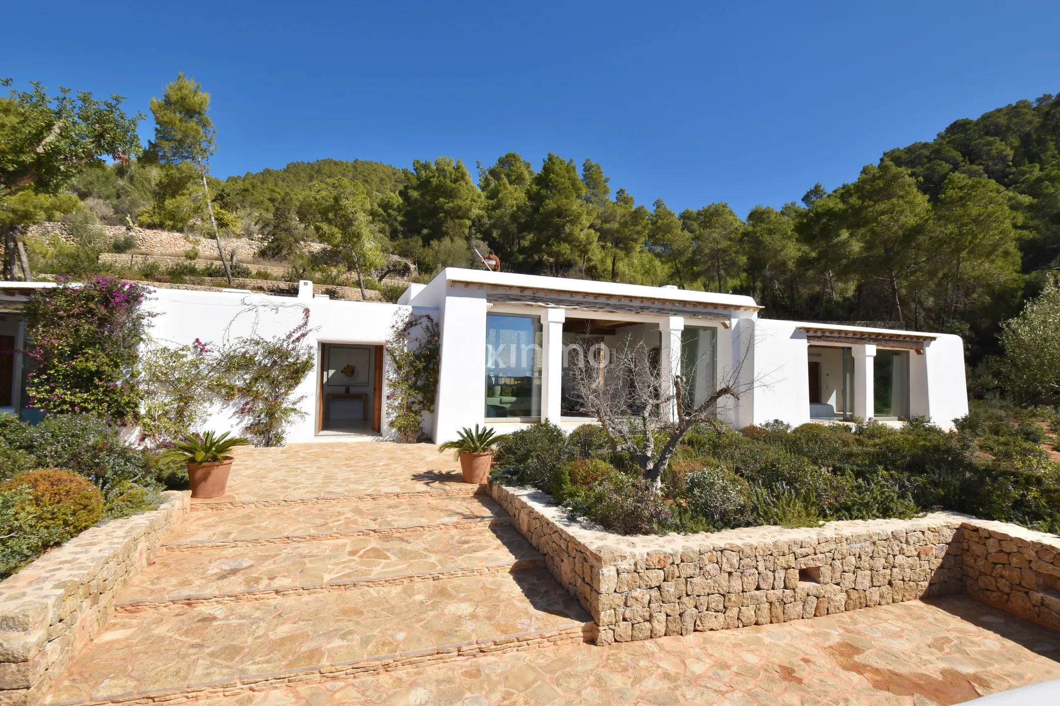 Svært privat, fabelaktig, nybygd Blakstad-finca nord på Ibiza — photo 11
