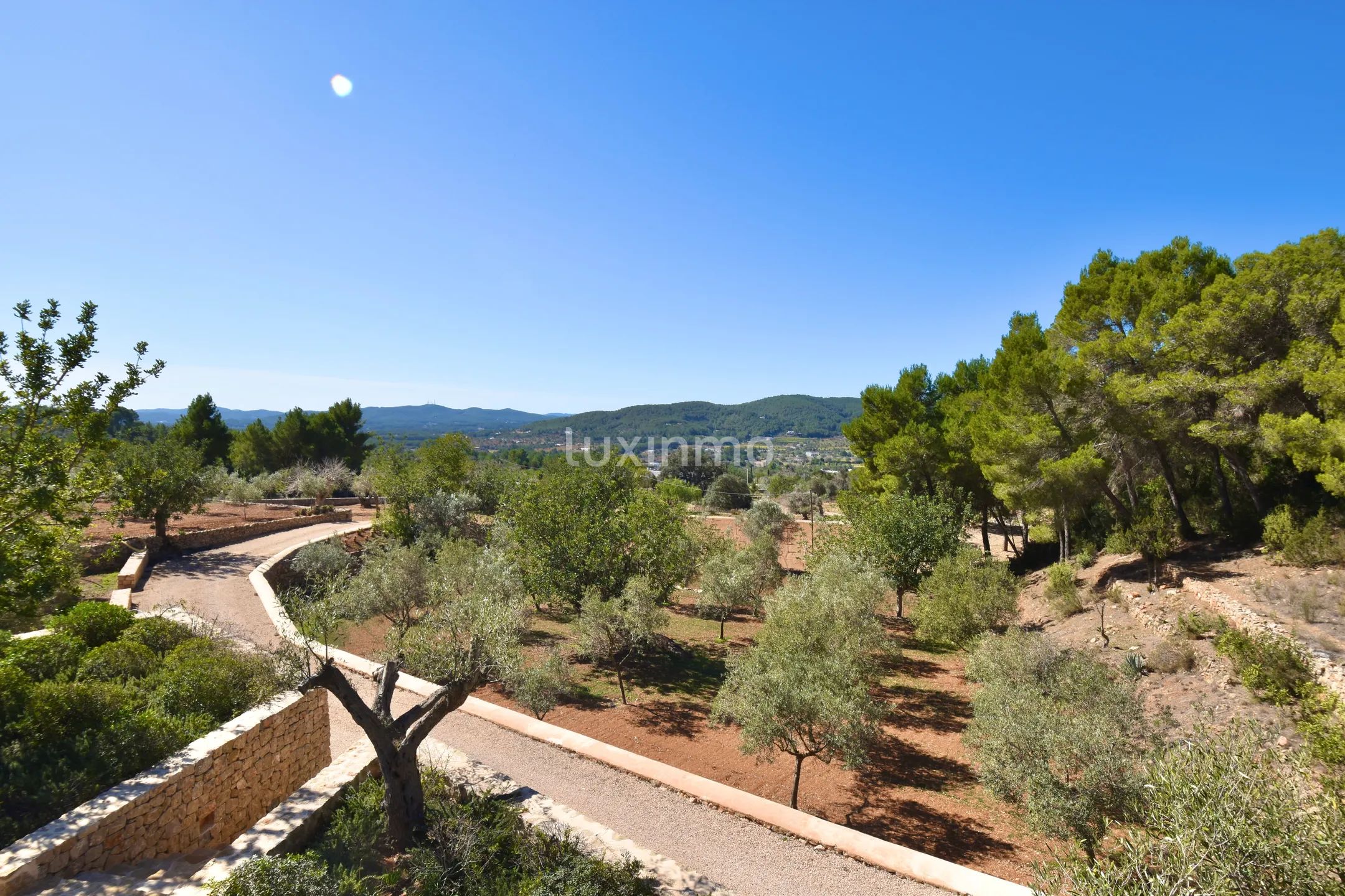Svært privat, fabelaktig, nybygd Blakstad-finca nord på Ibiza — photo 14