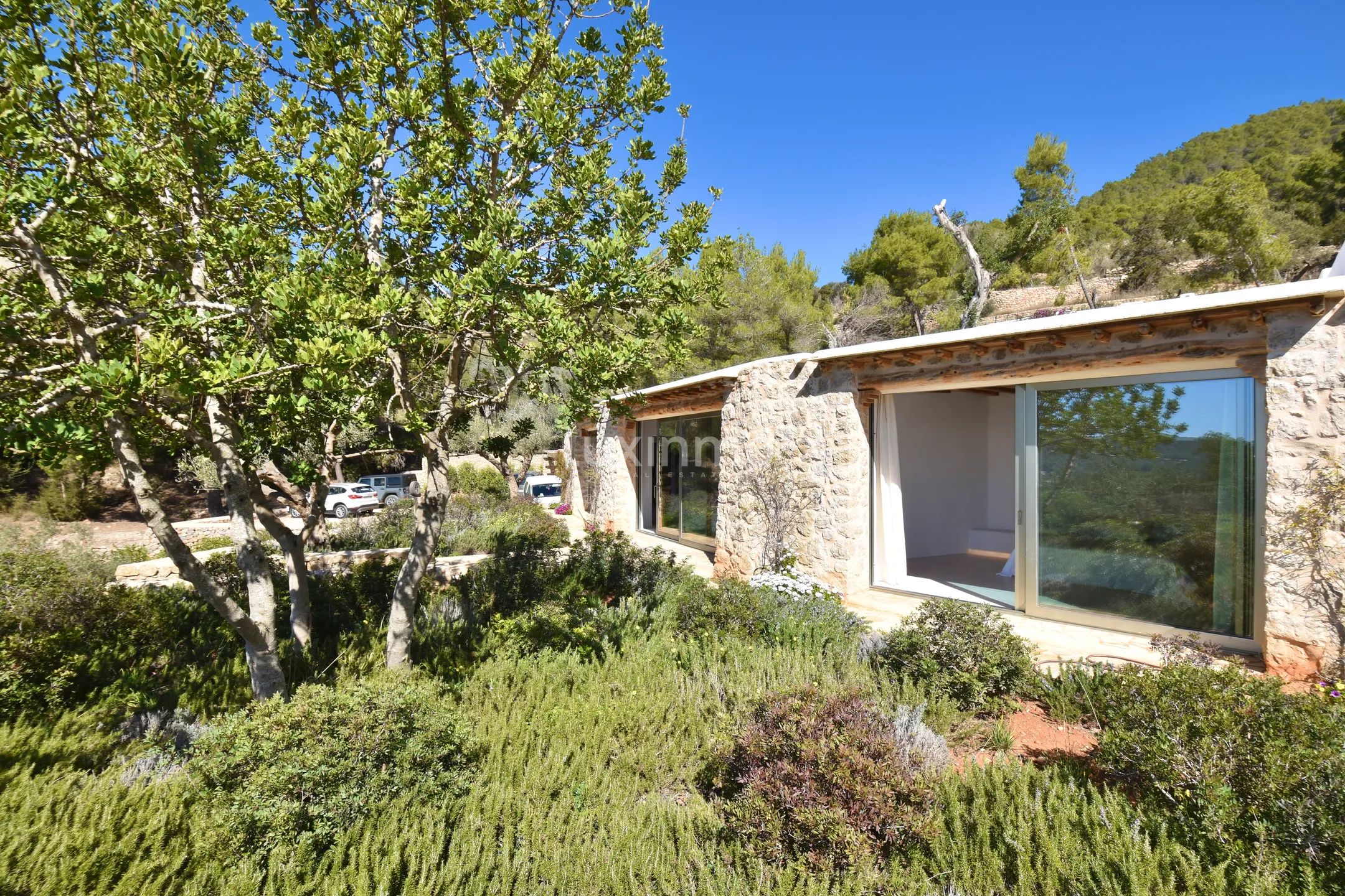 Svært privat, fabelaktig, nybygd Blakstad-finca nord på Ibiza — photo 31