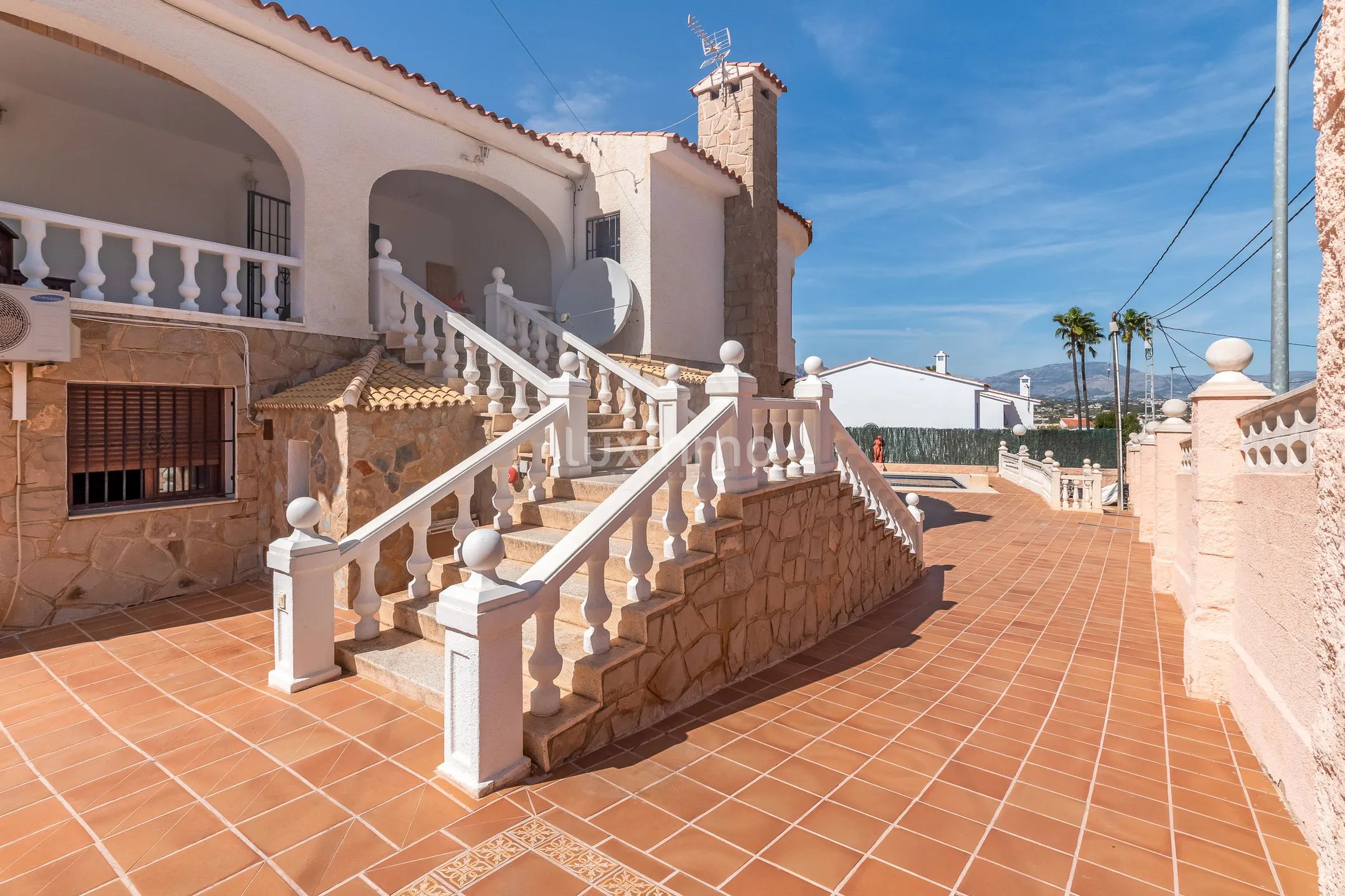 Willa z prywatnym basenem na sprzedaż w Albir — photo 26